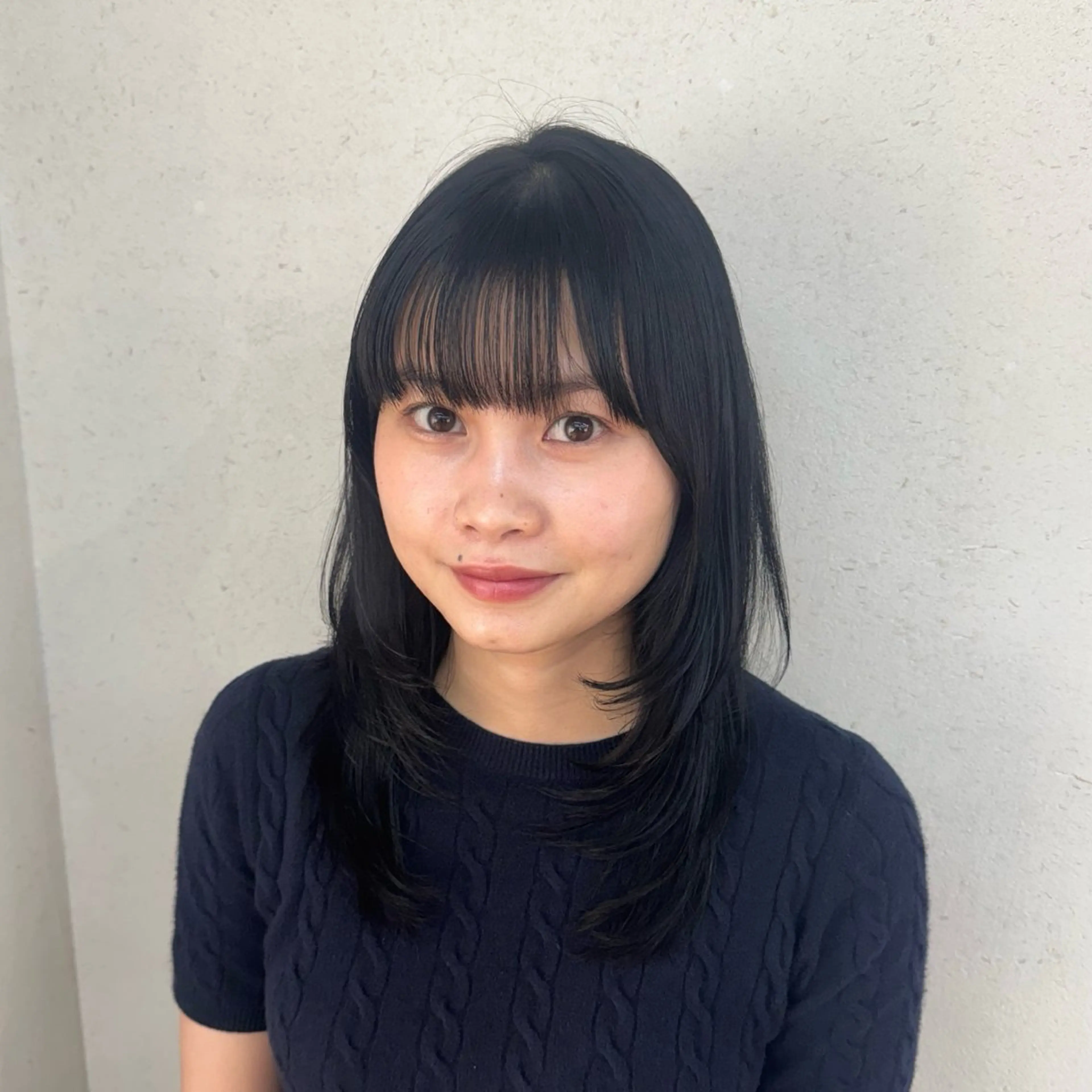 ミディアム カット 韓国ヘア AINA🐱のヘアスタイル