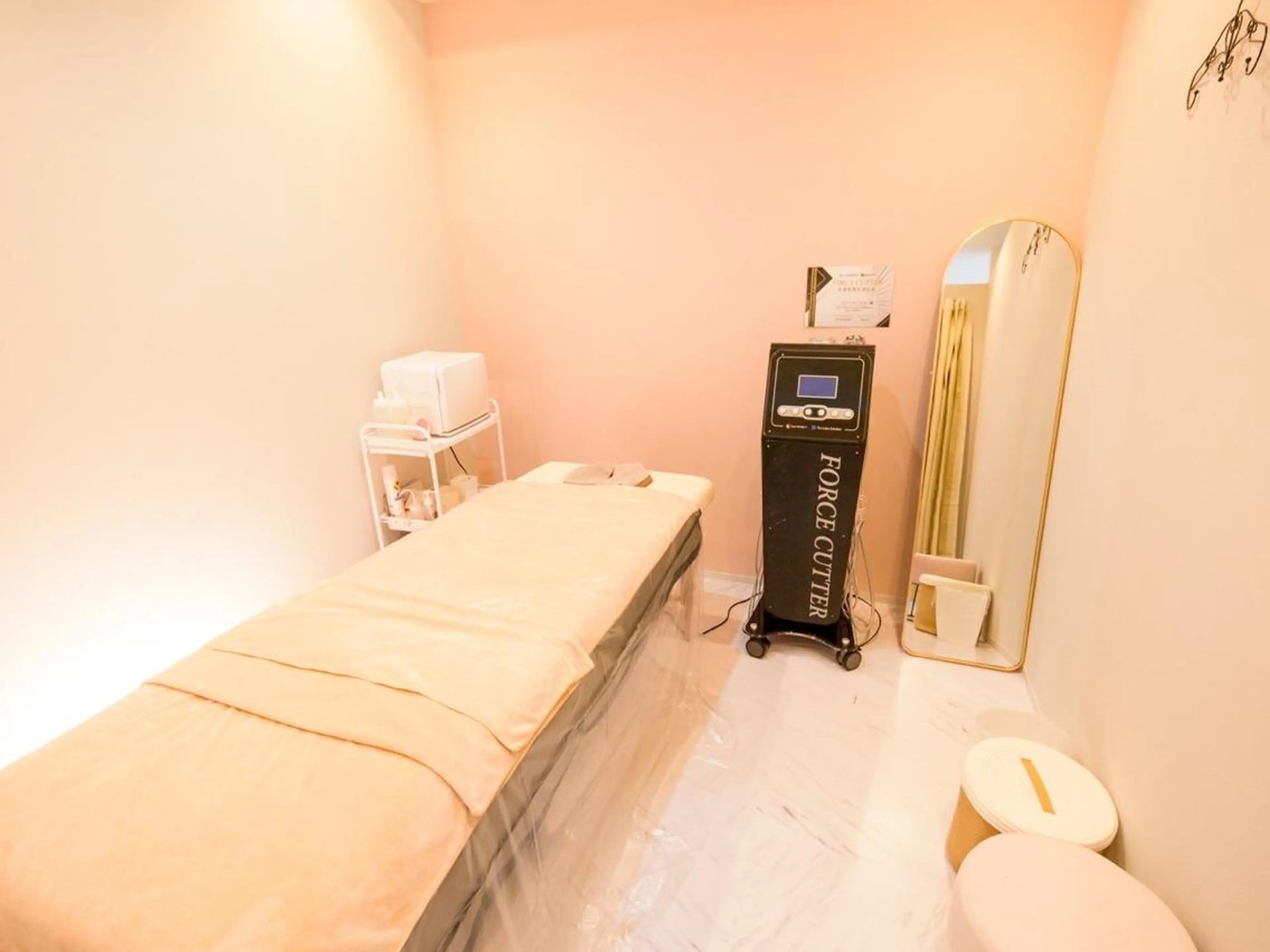 脱毛×アイラッシュCeriseLaLa所属・まつげ＆アイブロウ スリーズララ🍒のマツエク・マツパデザイン