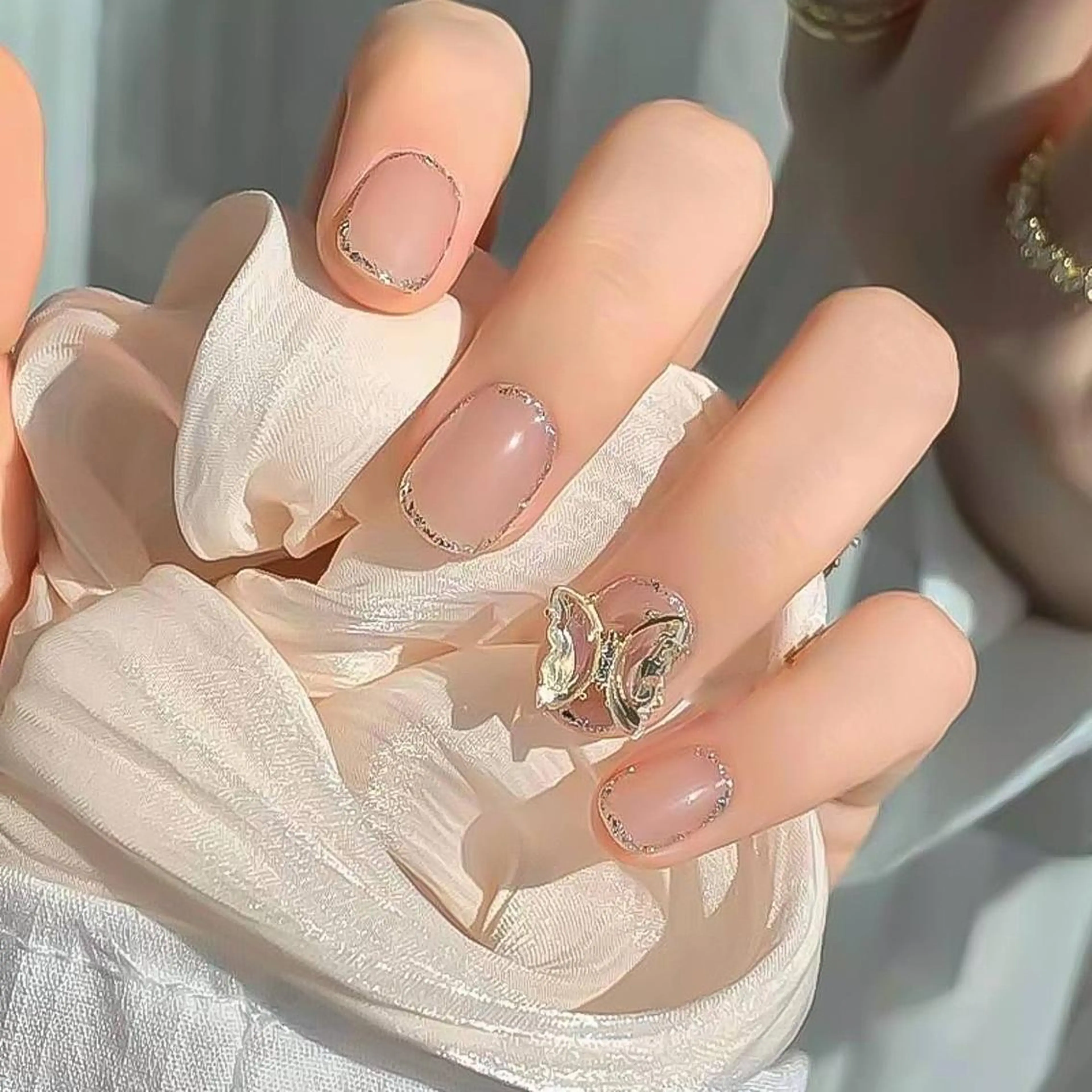 ネイル ネイリストゆか💅 長さだし、深爪矯正のネイルデザイン