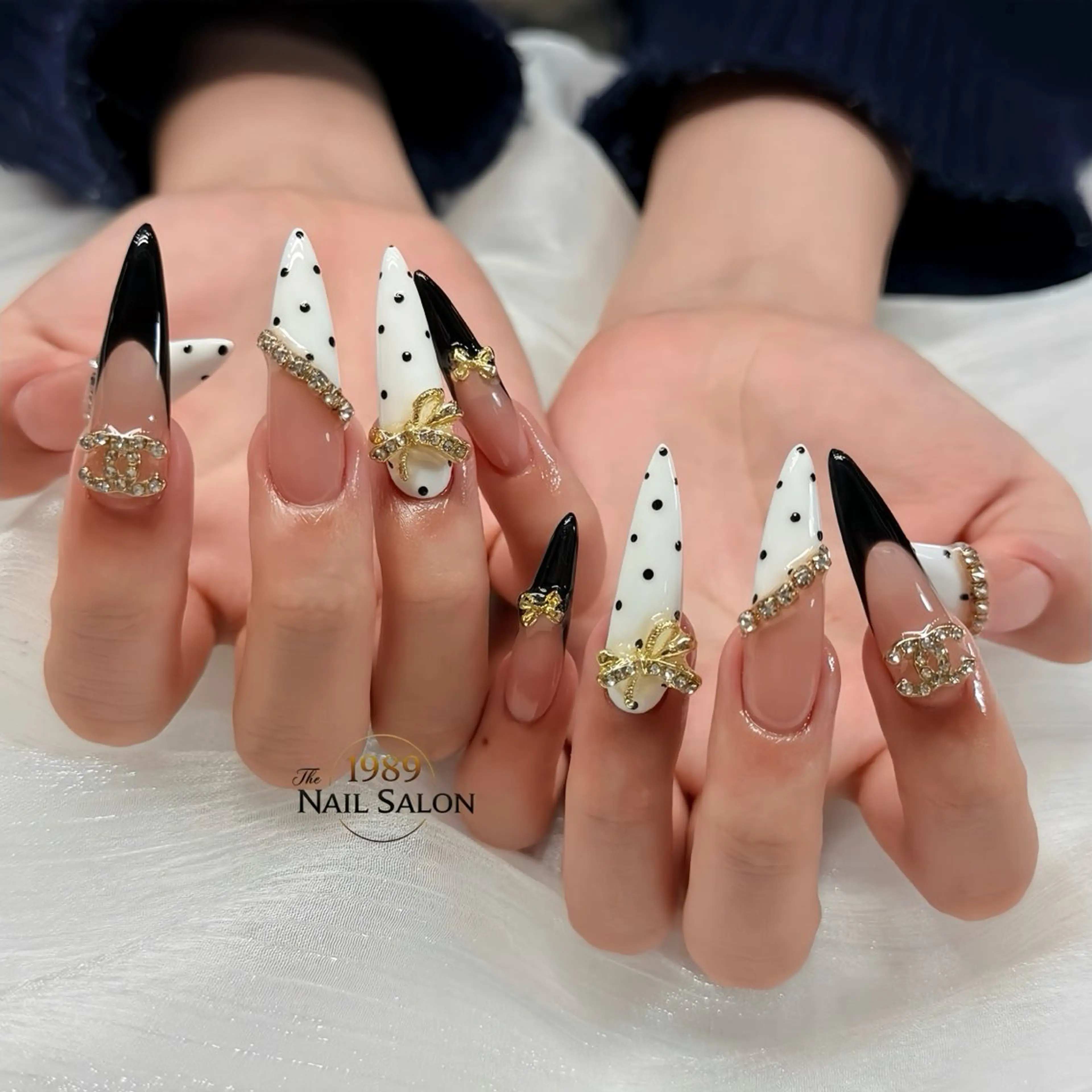 ネイル ハンドネイル The 1989 Nail Salonのネイルデザイン