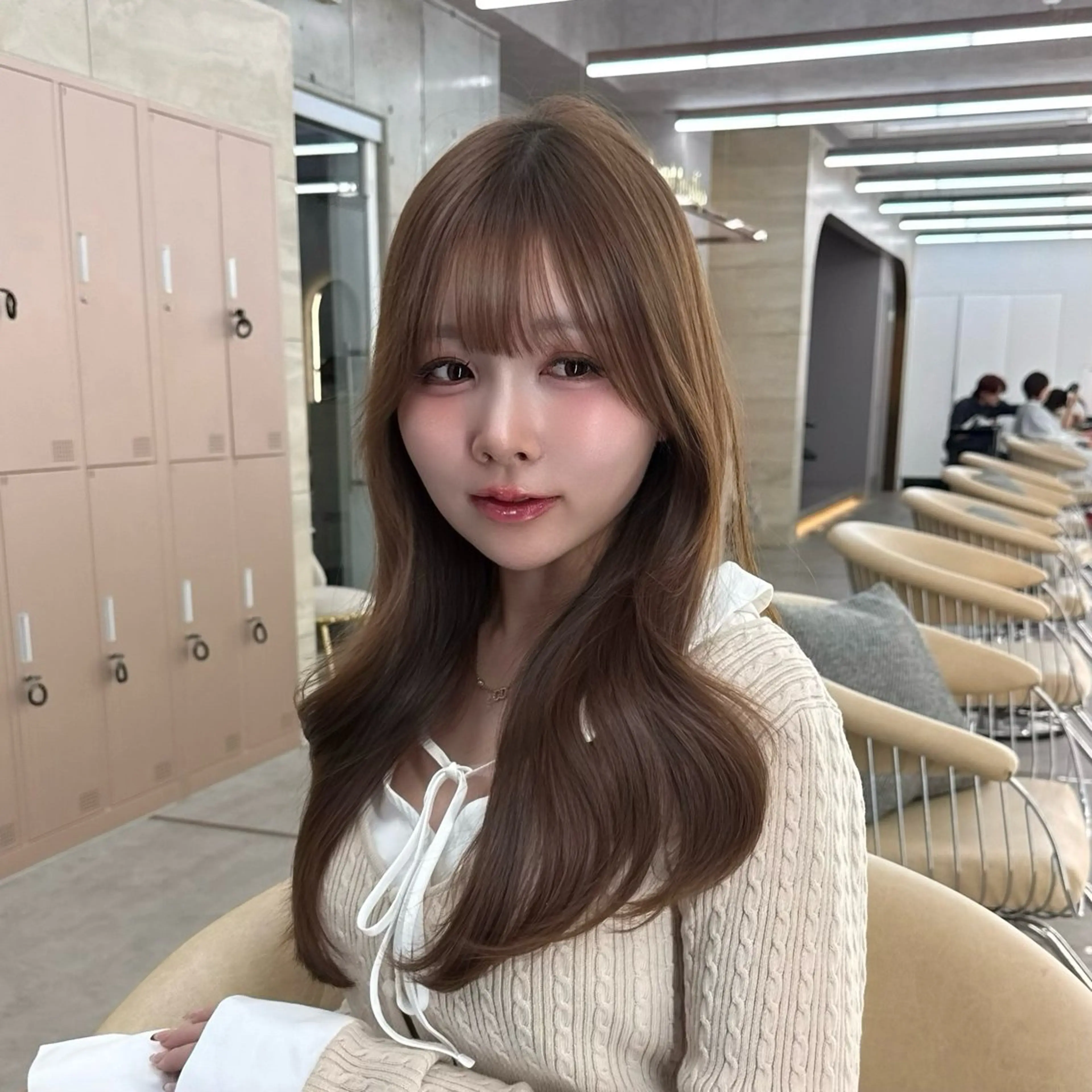 【💎1月当日限定】🇰🇷レイヤーカット+💕プレミアムケアカラー＋3step超音波アイロントリートメントの写真