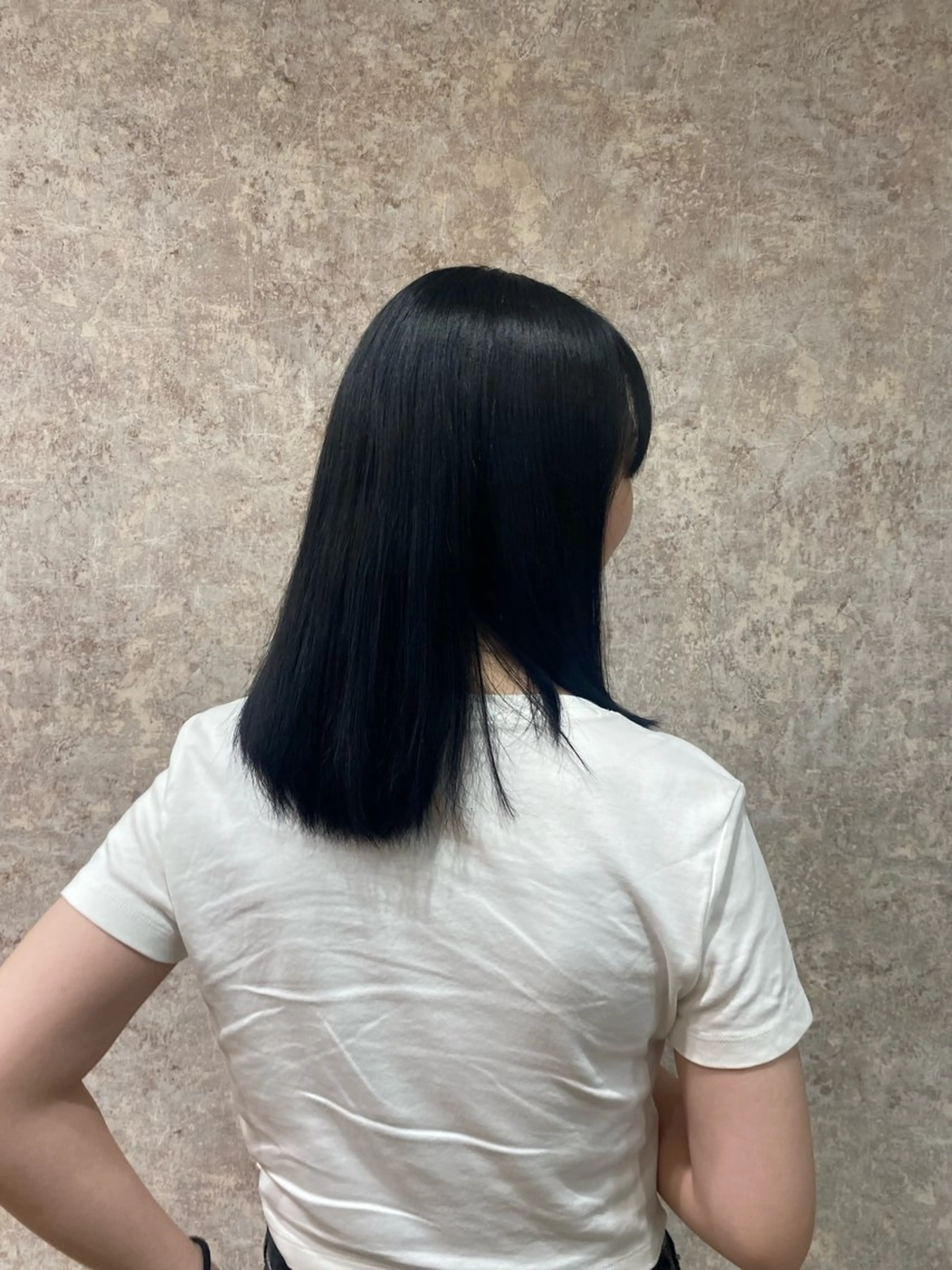 カラー みやもと みくのヘアスタイル