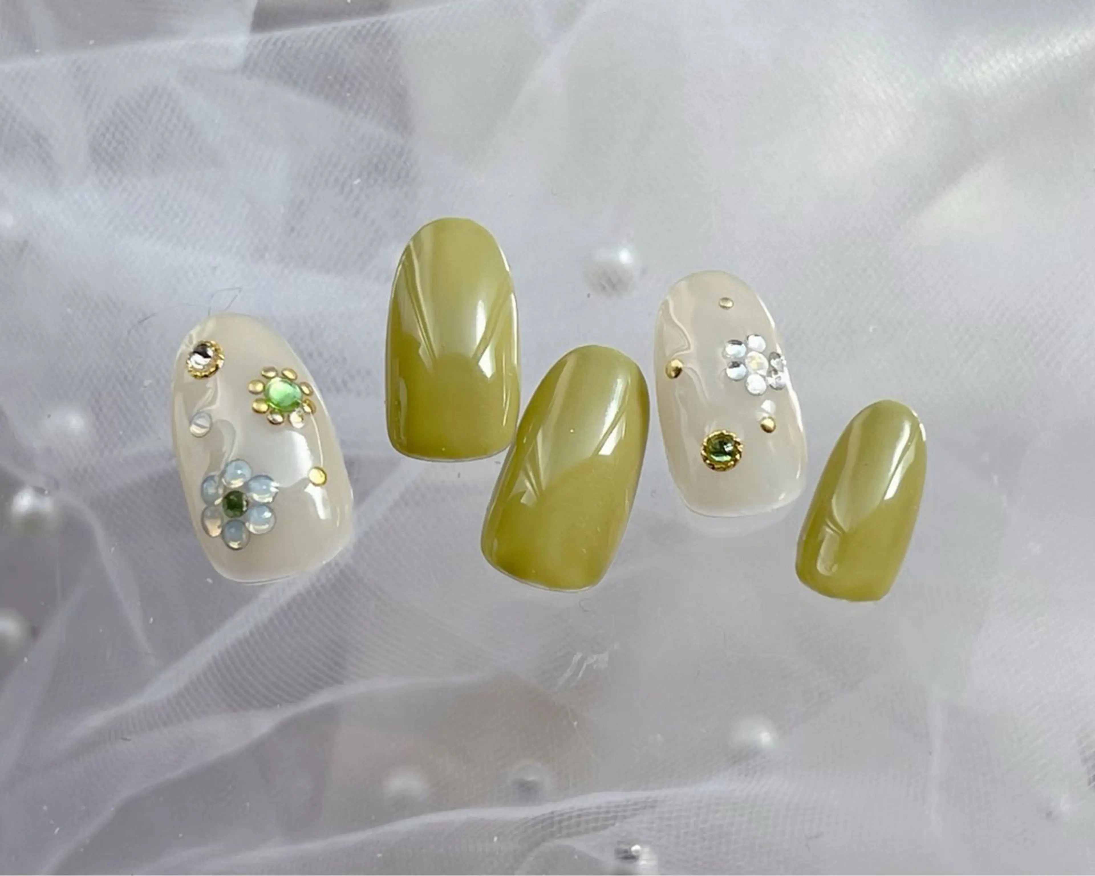 ネイル ハンドネイル アイ.ネイリスト りこの眉毛・アイブロウイメージ