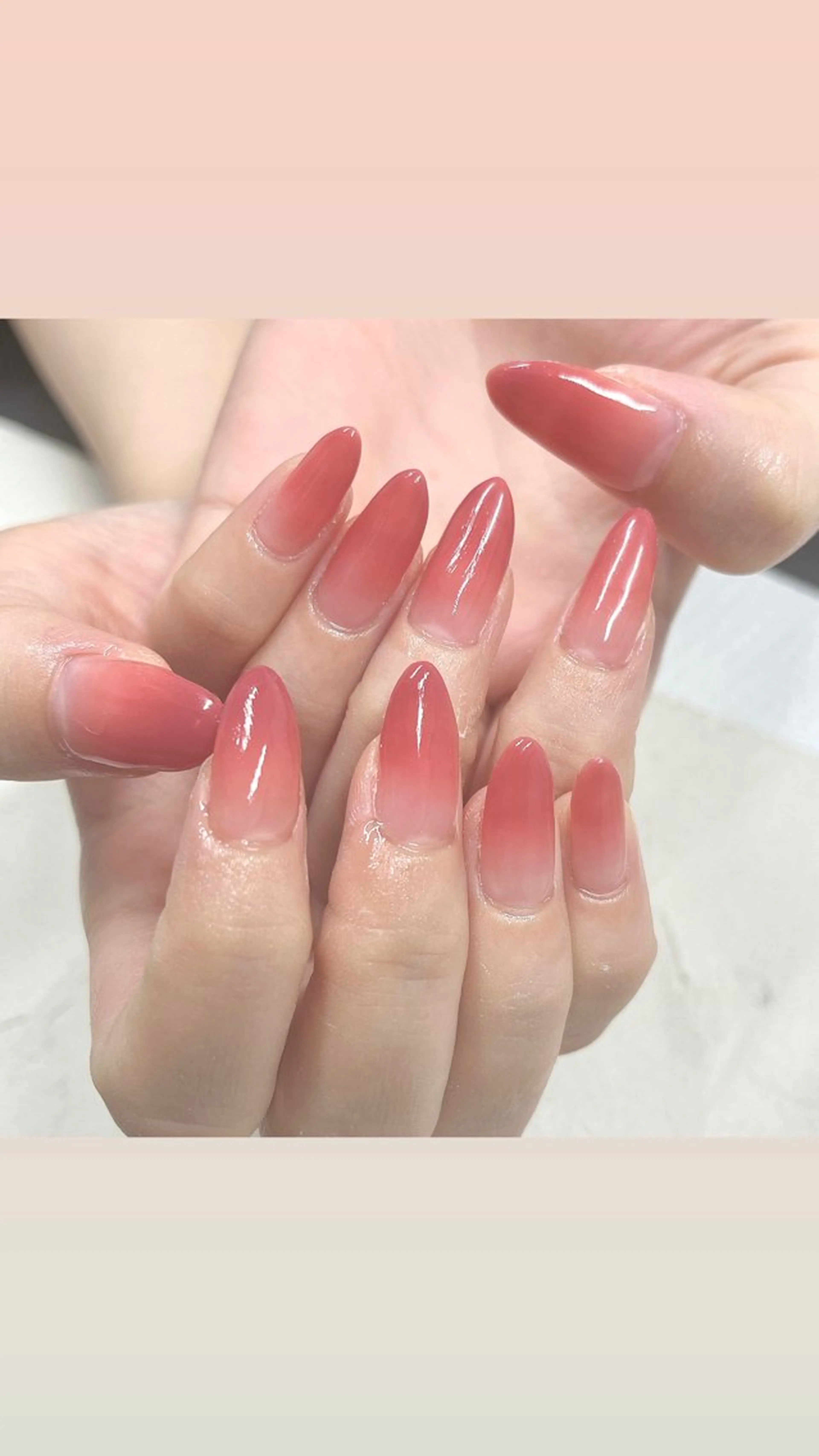 ネイル アートネイル フットネイル フレンチネイル ジェルネイル グラデーション Bianca市ヶ谷店 Aiuraのネイルデザイン