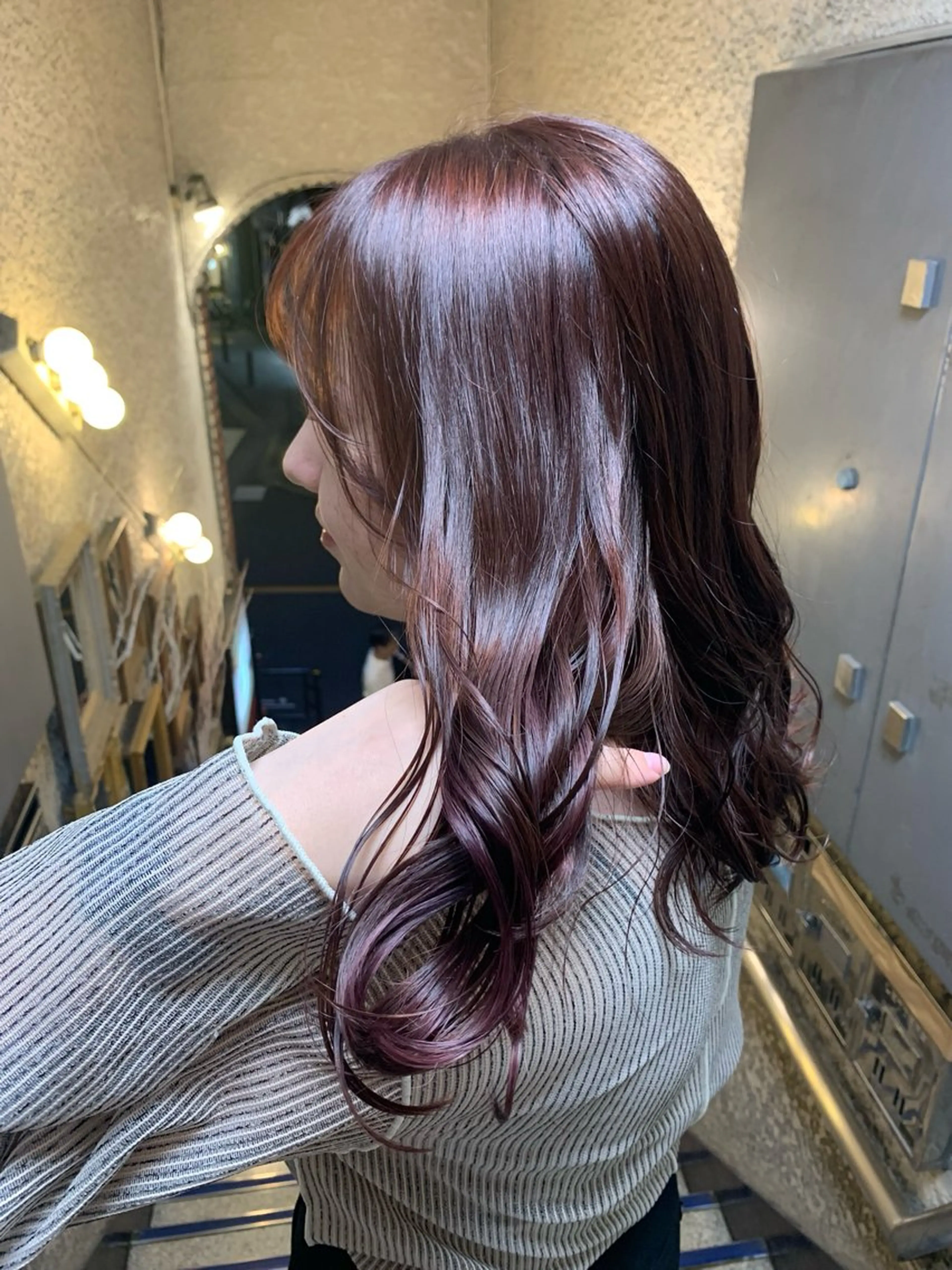 セミロング ヘアカラー 小林 千紗のヘアスタイル