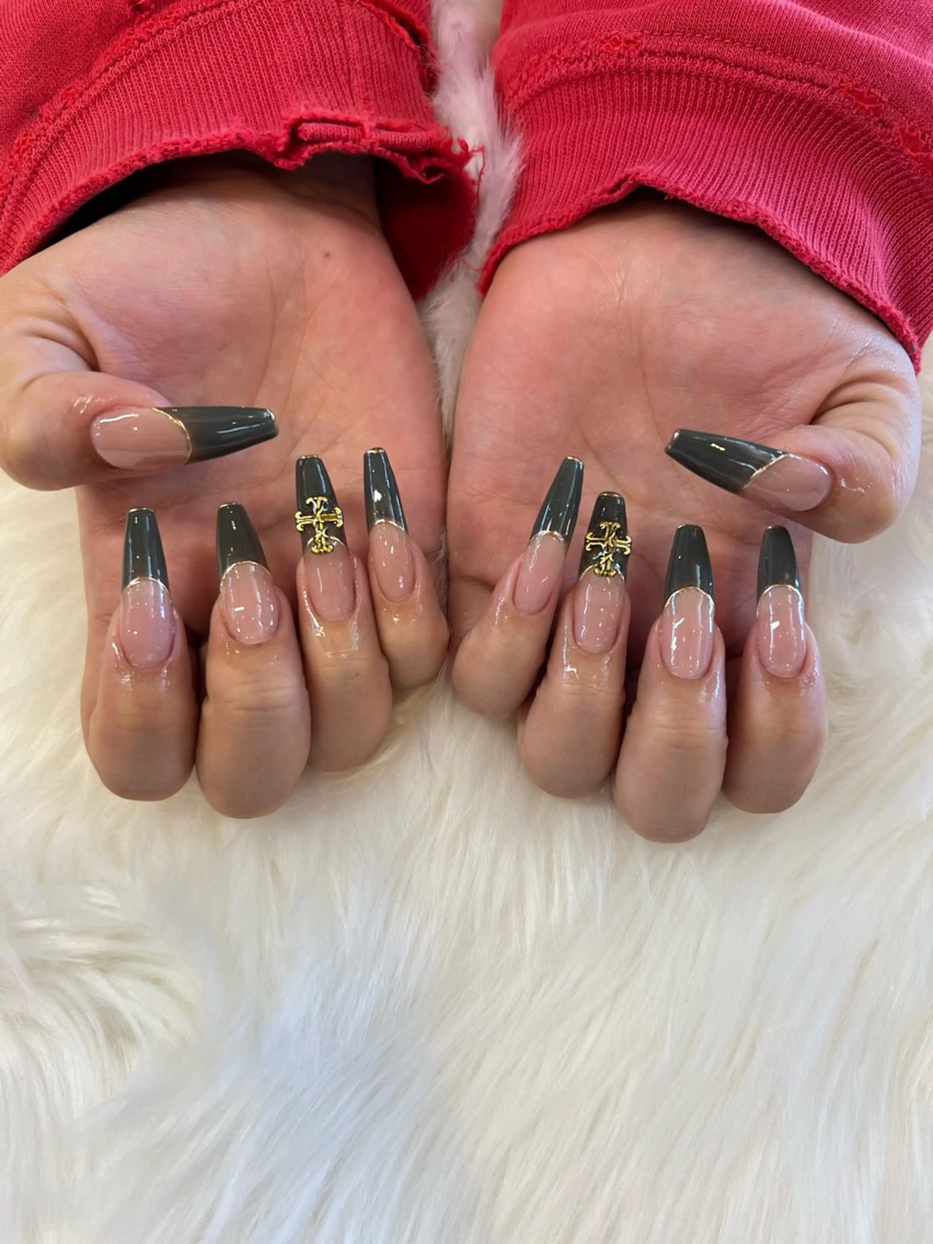 ネイル ハンドネイル ハンドケア RÊVIA所属・RÊVIA (レヴィア)のネイルデザイン