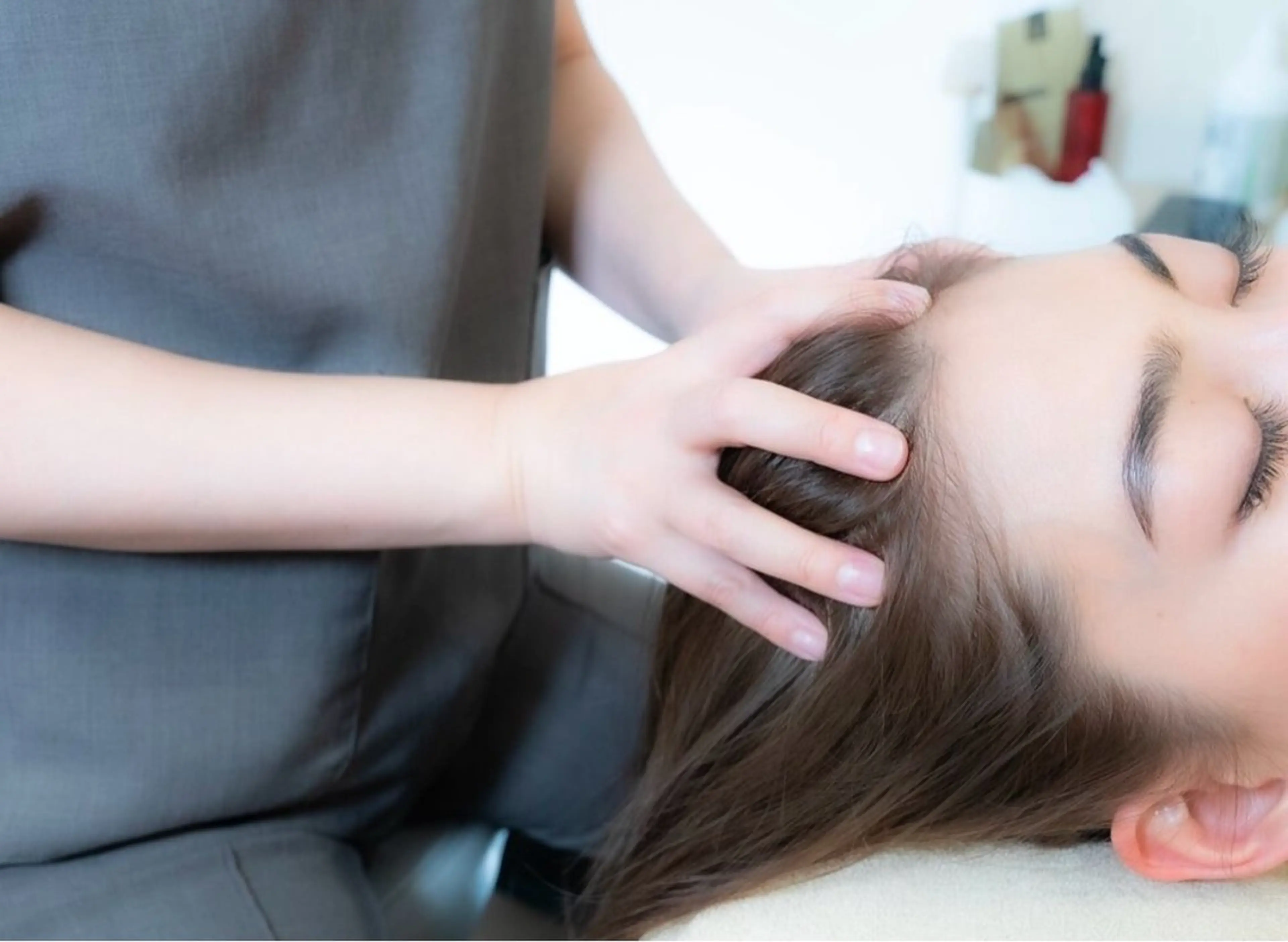 《脳疲労リセット》💆🏻‍♀️脳洗浄®︎ドライヘッドスパ＋デコルテ肩甲骨オイルトリートメント60分の写真