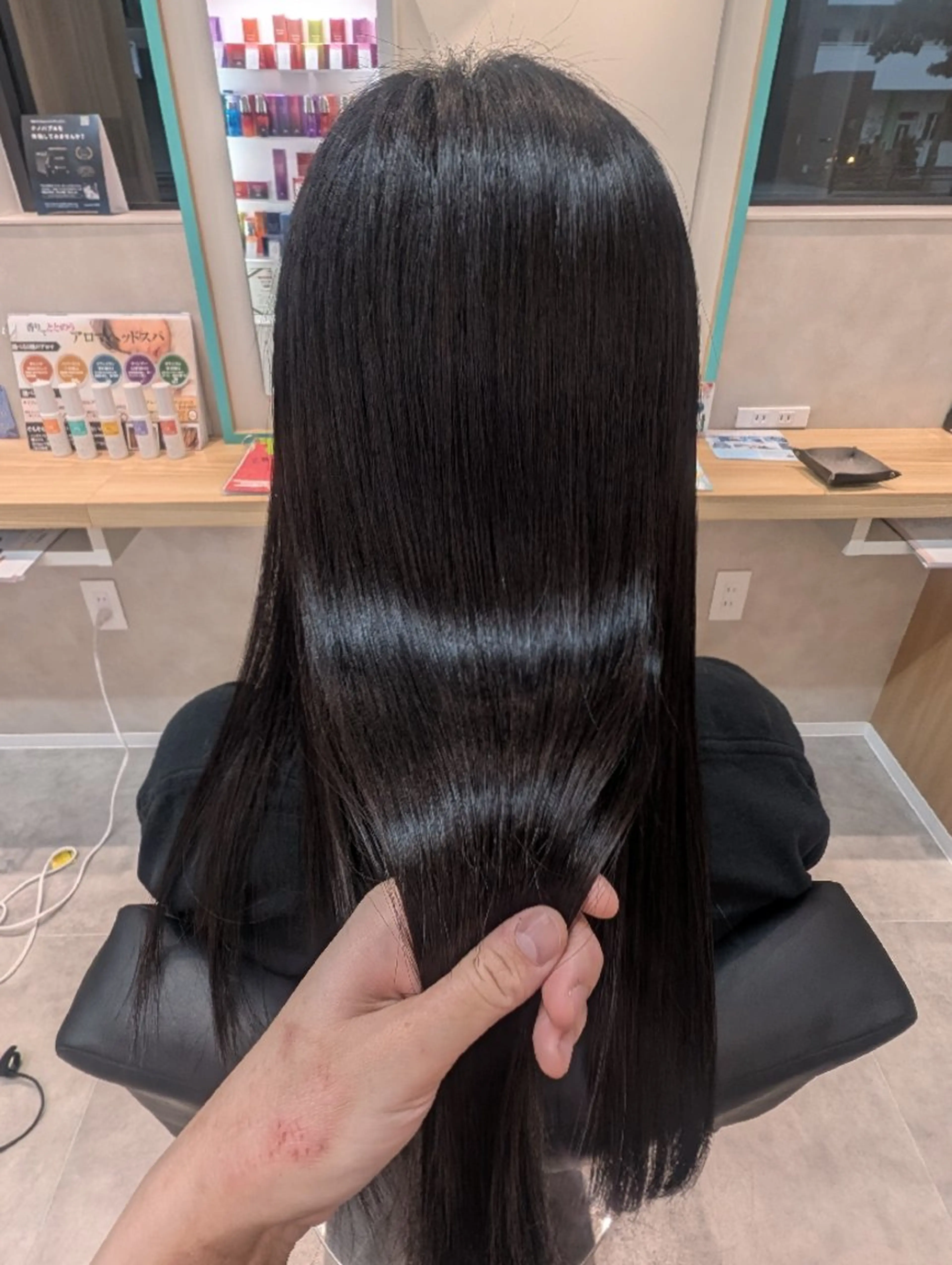 ロング 縮毛矯正 田端みおと🐱 SoZoBridgeのヘアスタイル