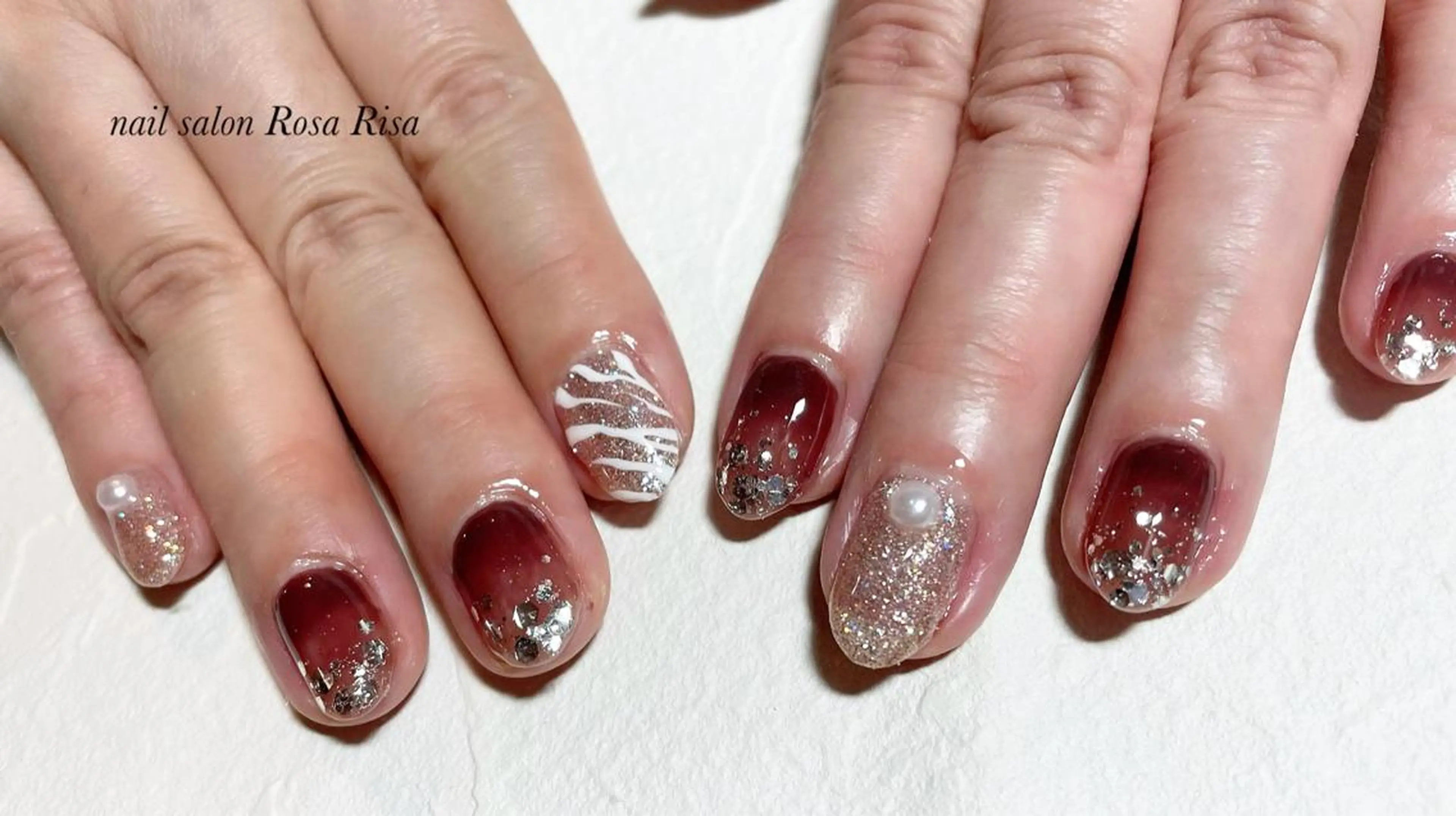 セミロング ネイル ネイルスタジオ シェイクユアハンズのネイルデザイン