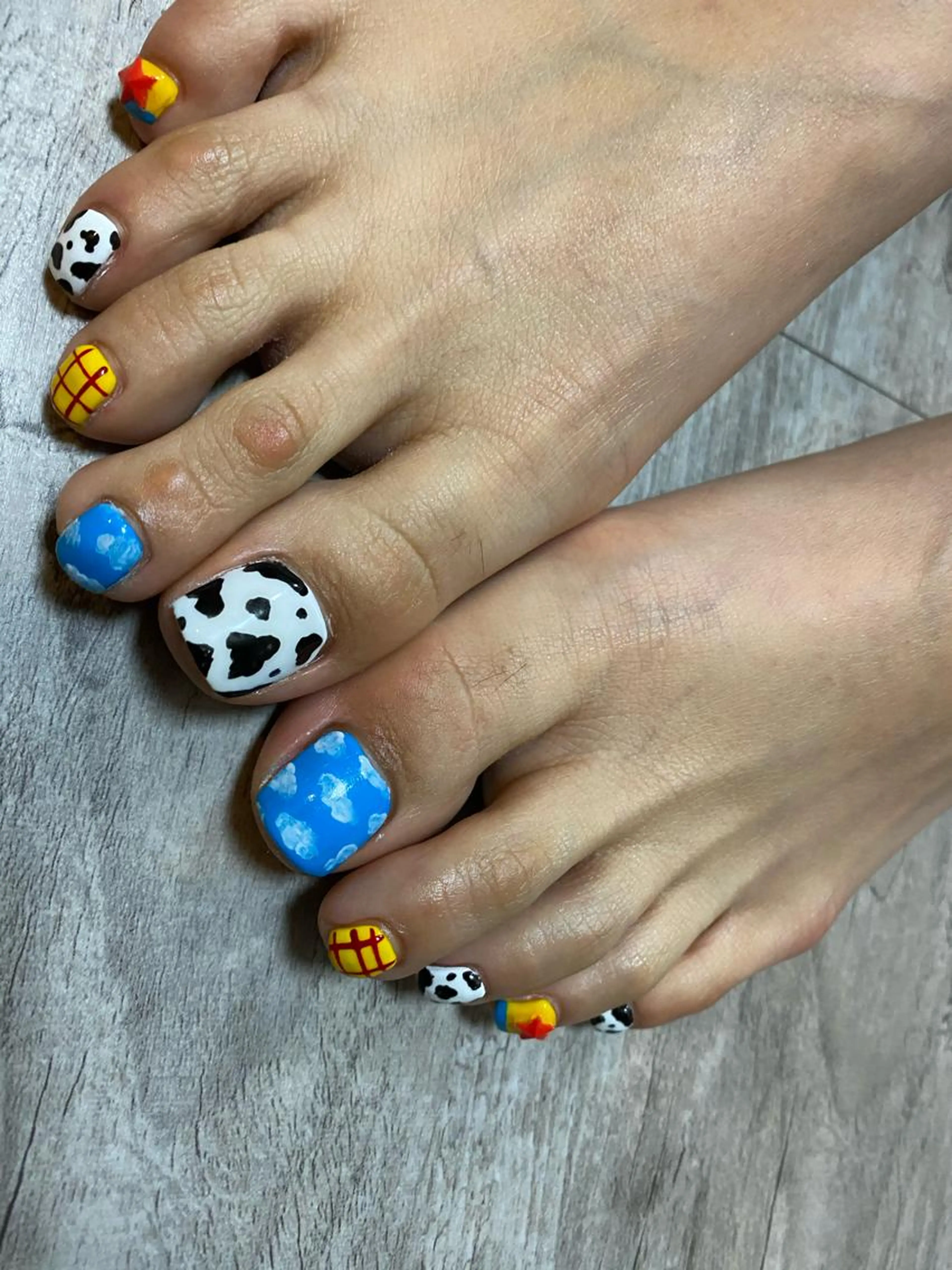 【フット】アバウトオーダー🩷お任せデザインネイル🩷の写真