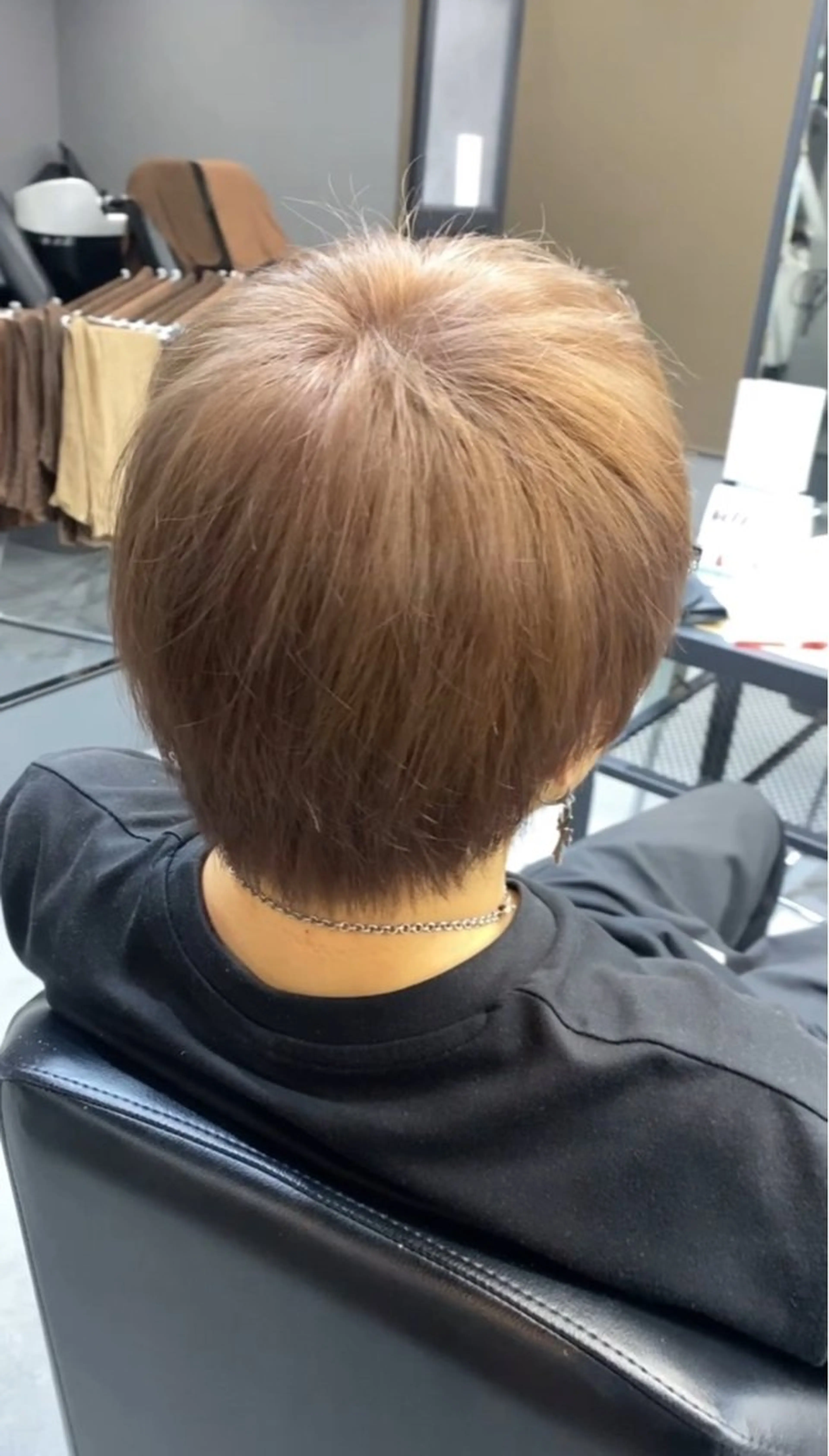 カラー Menon茨木店所属・辻 由利花のヘアスタイル