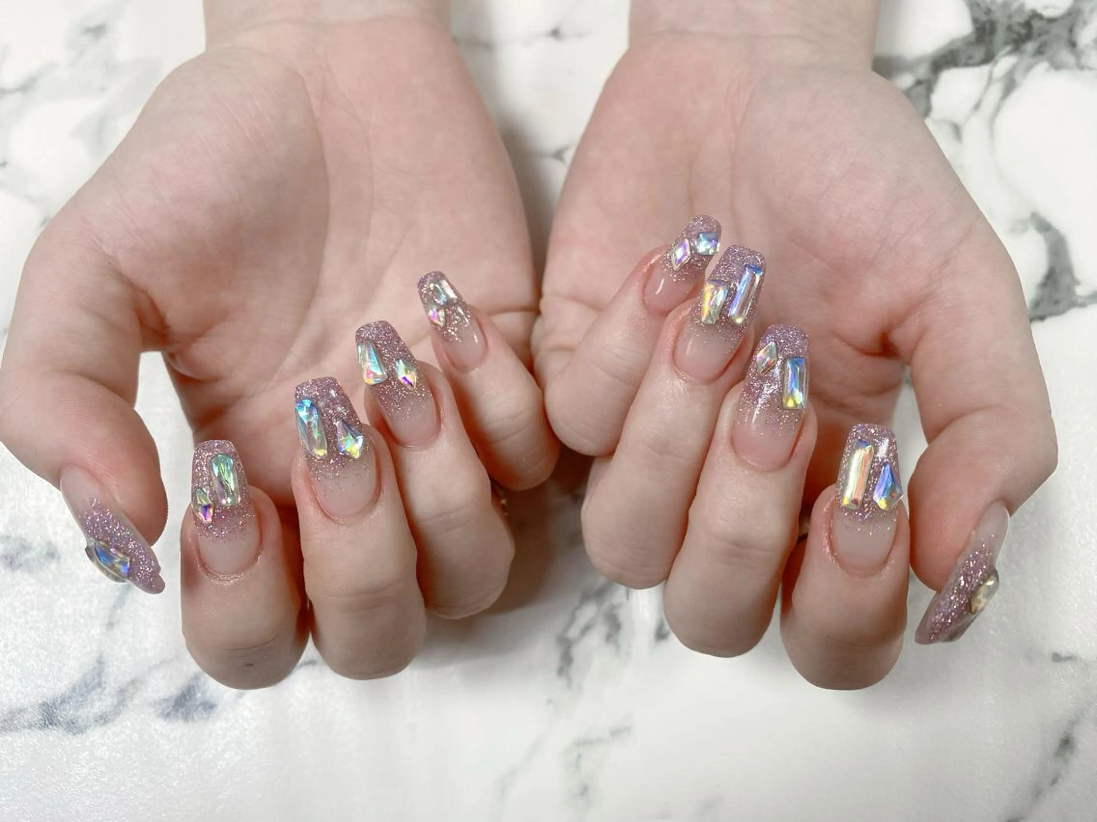 ロング カラー ネイル 長さ出し Q Free nailsのネイルデザイン