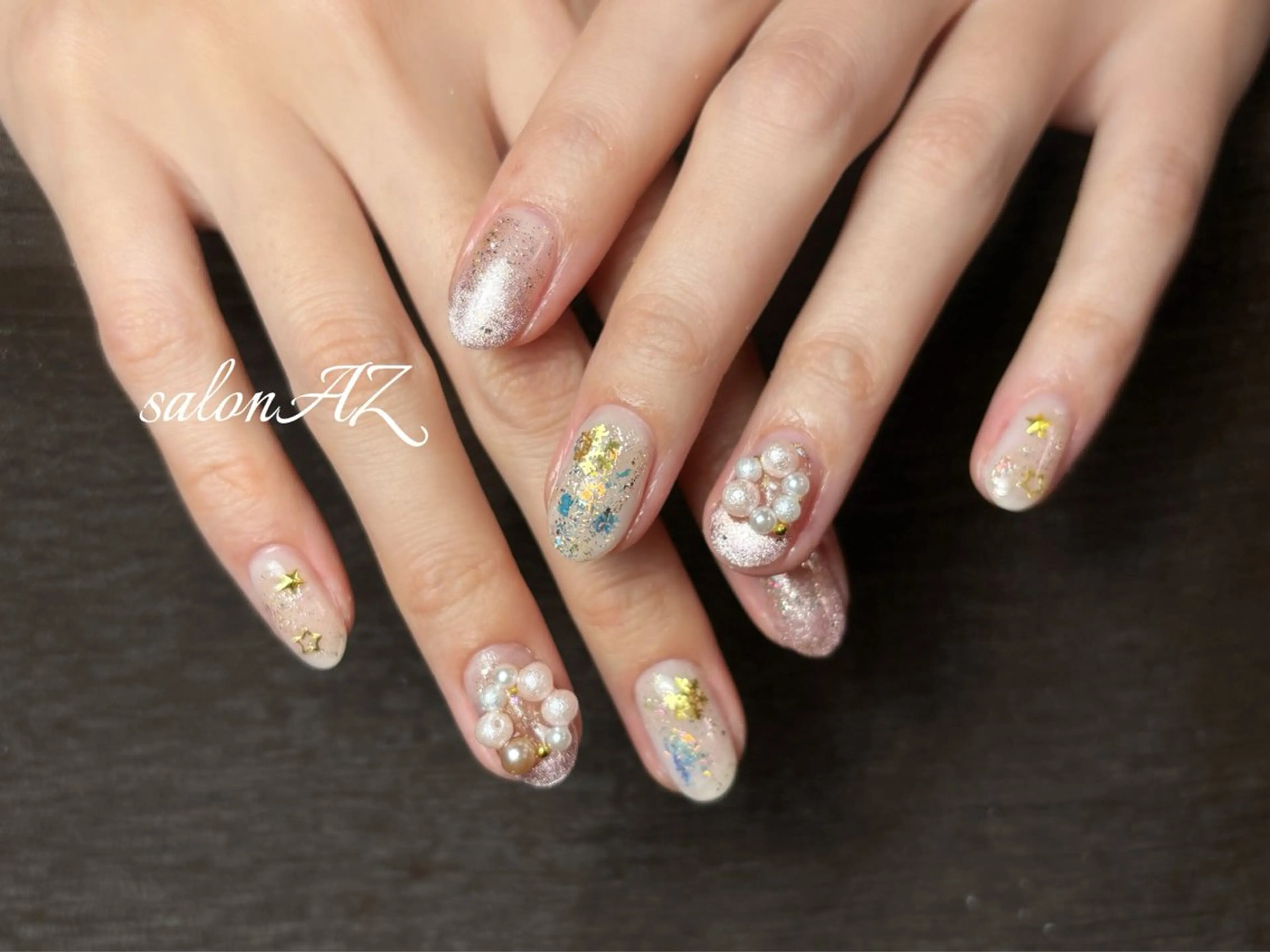 ネイル アートネイル 長さ出し フットネイル フレンチネイル ジェルネイル ハンドネイル salon AZのネイルデザイン