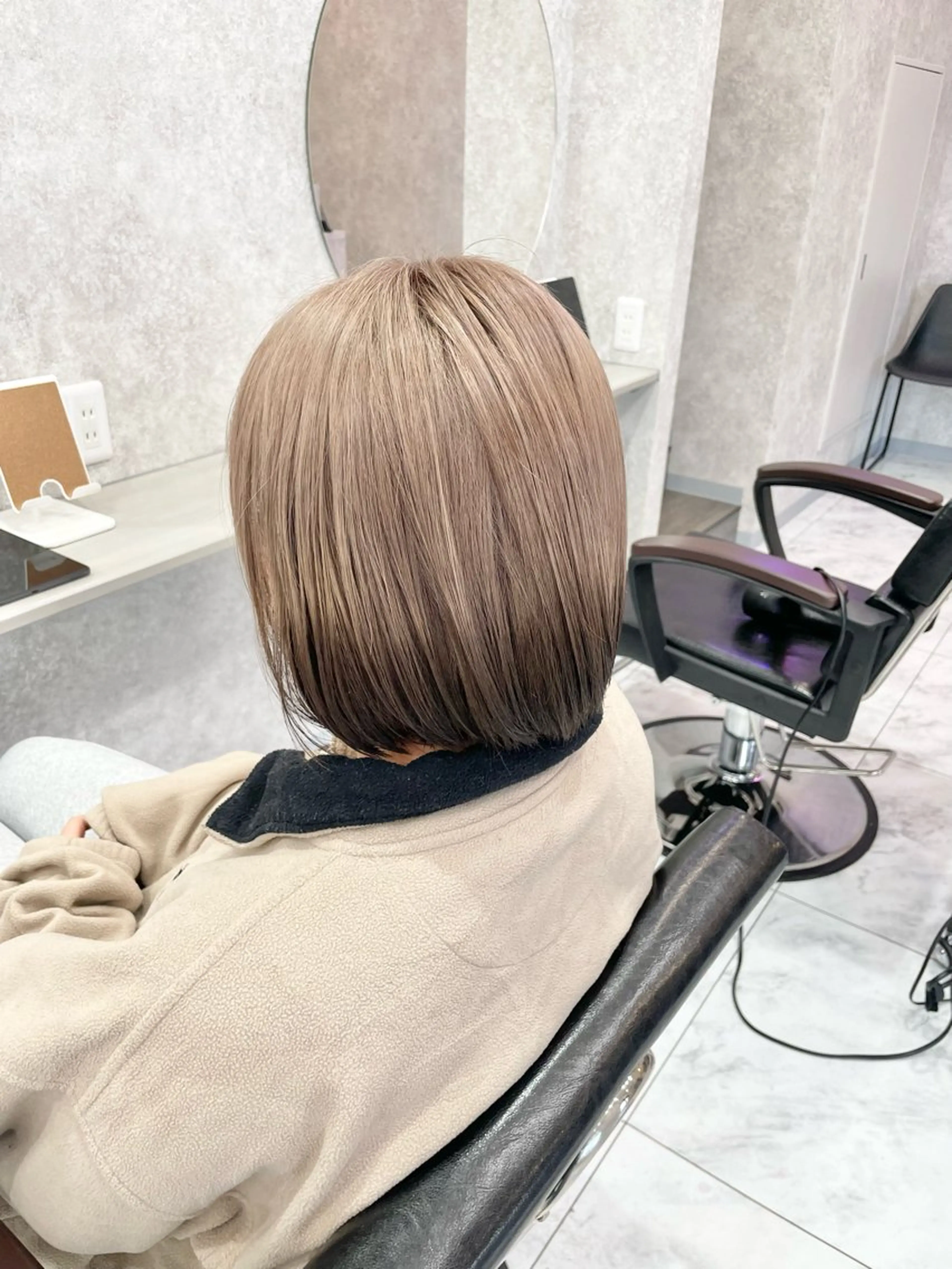 ショート 🦋ハイトーン🦋 石山 希理🦋のヘアスタイル