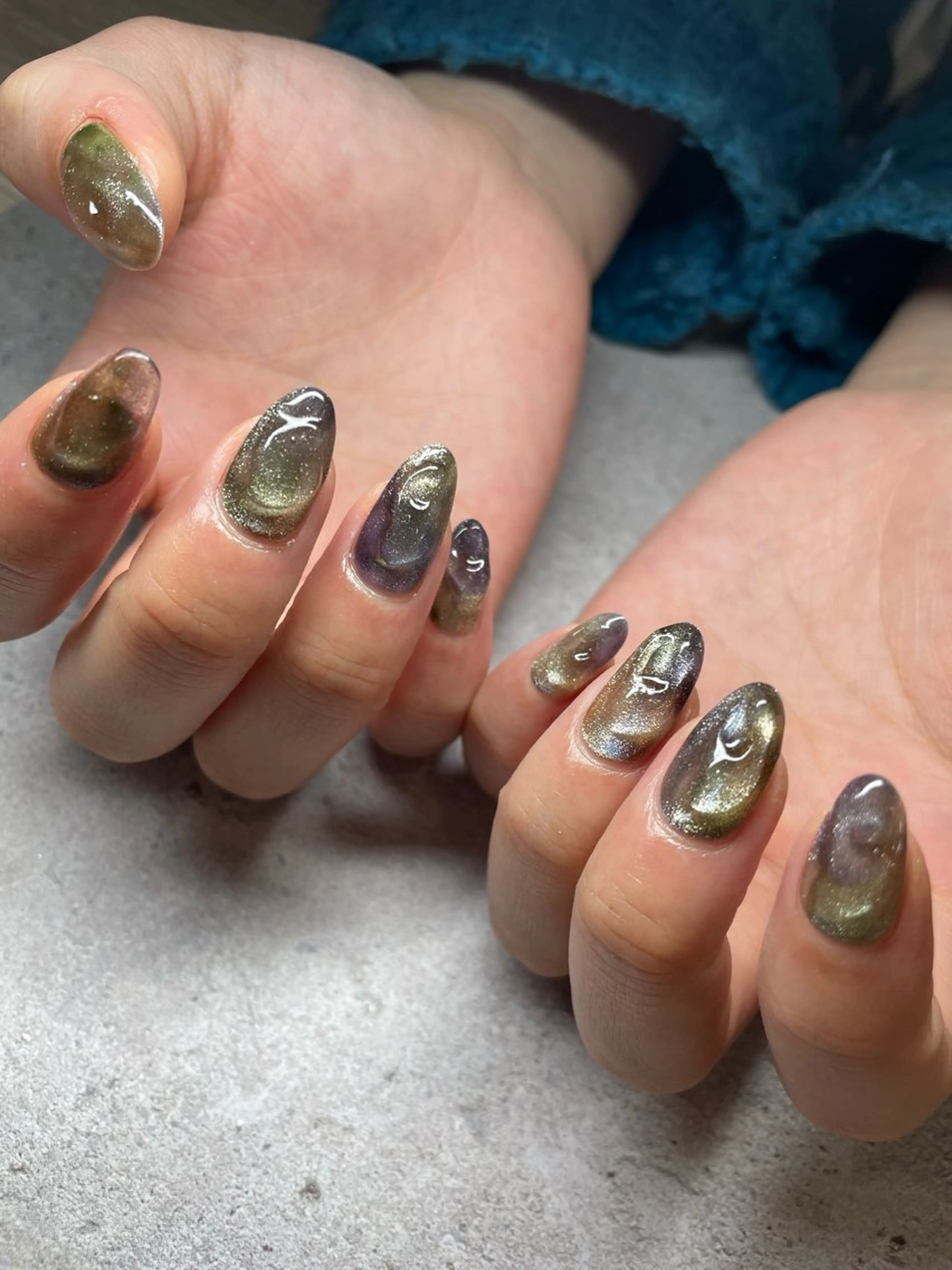 ネイル マグネットネイル ニュアンスネイル シンプルネイル ハンドネイル フットネイル 🌕akuri🌖 nuance/専門のネイルデザイン