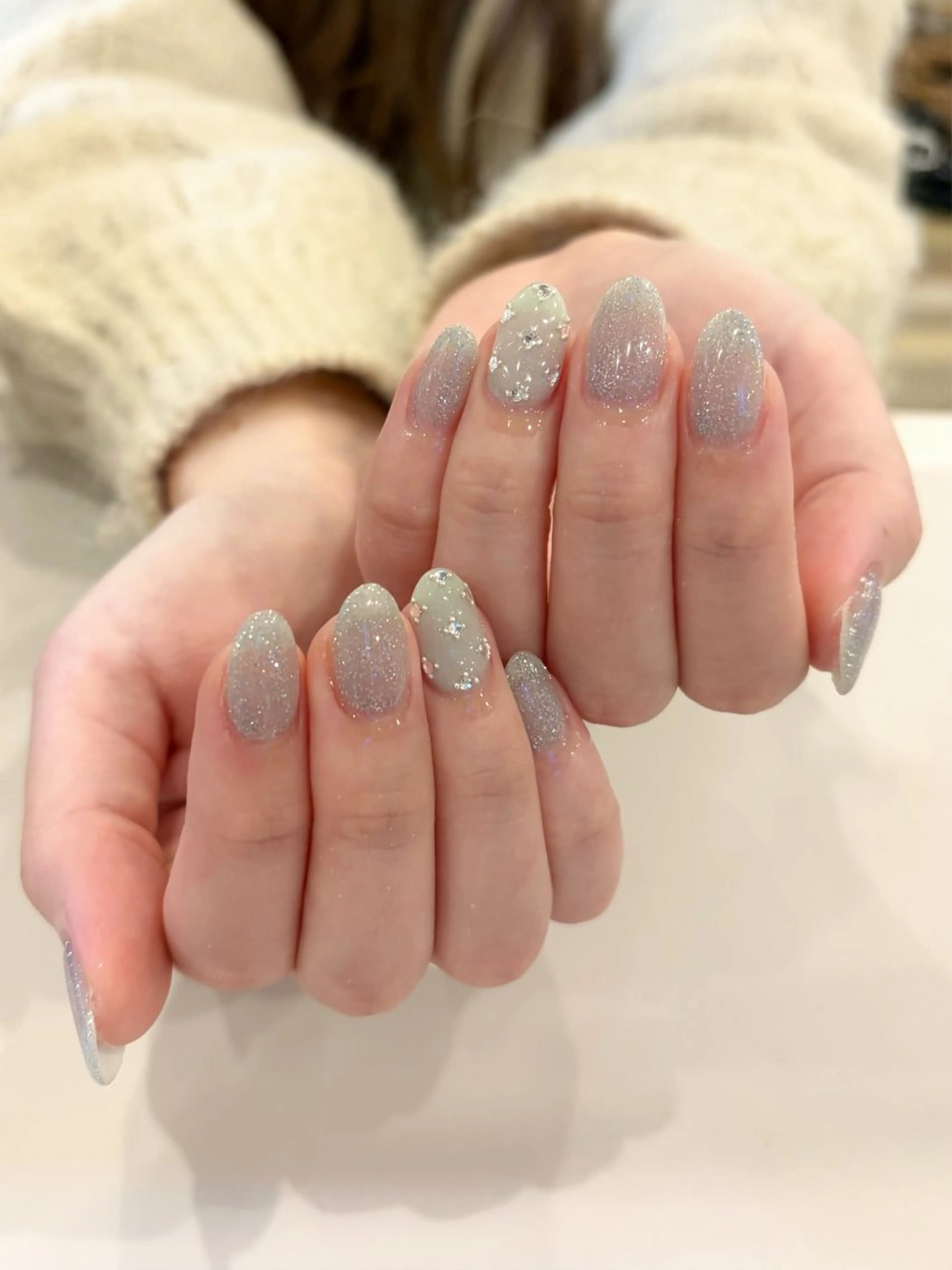 ネイル ハンドネイル 岡崎 佑香のネイルデザイン