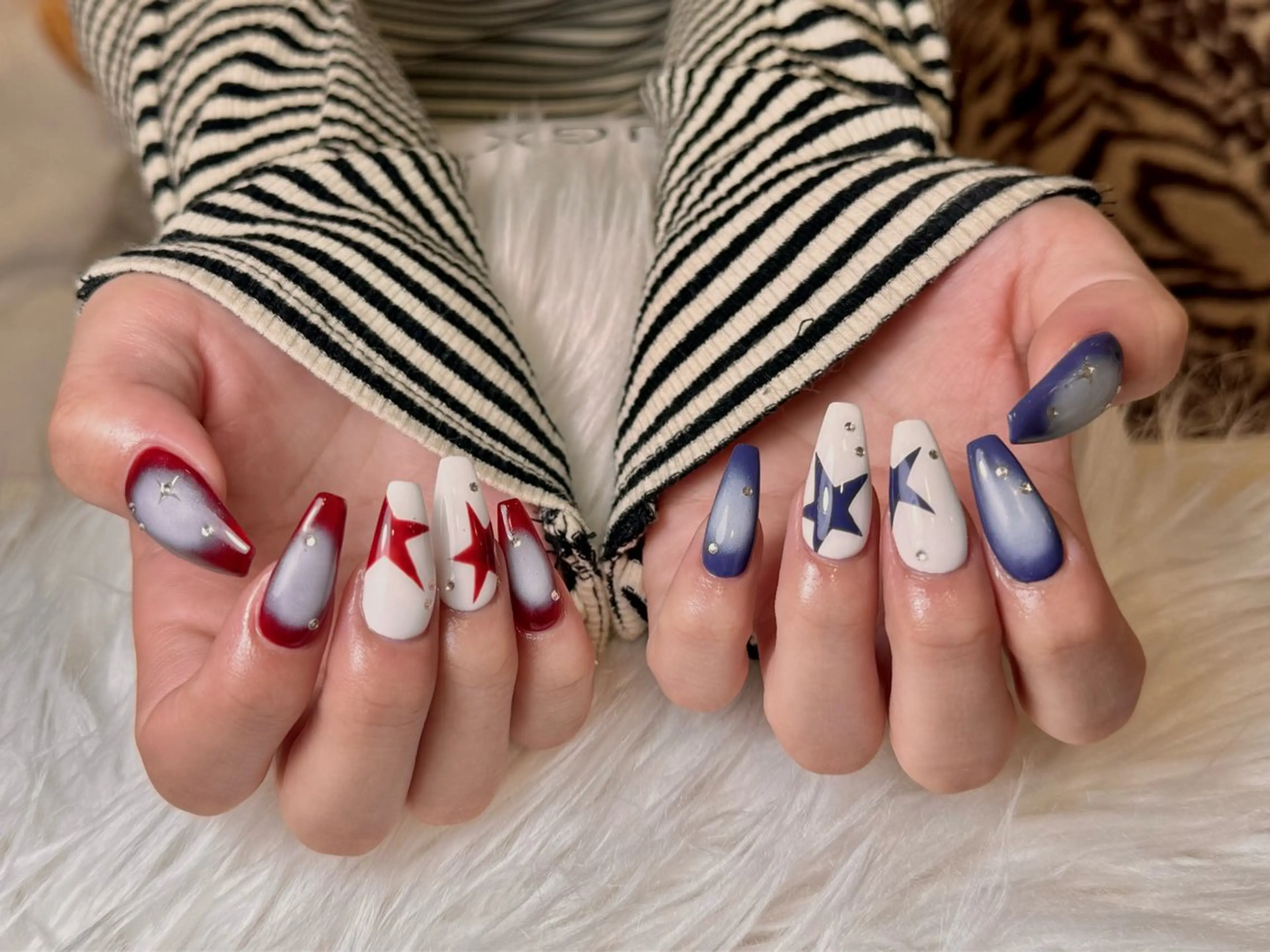 ネイル チークネイル ジェルネイル 氷ネイル・うるうるネイル シンプルネイル 春ネイル ハンドネイル チャ ミーのネイルデザイン