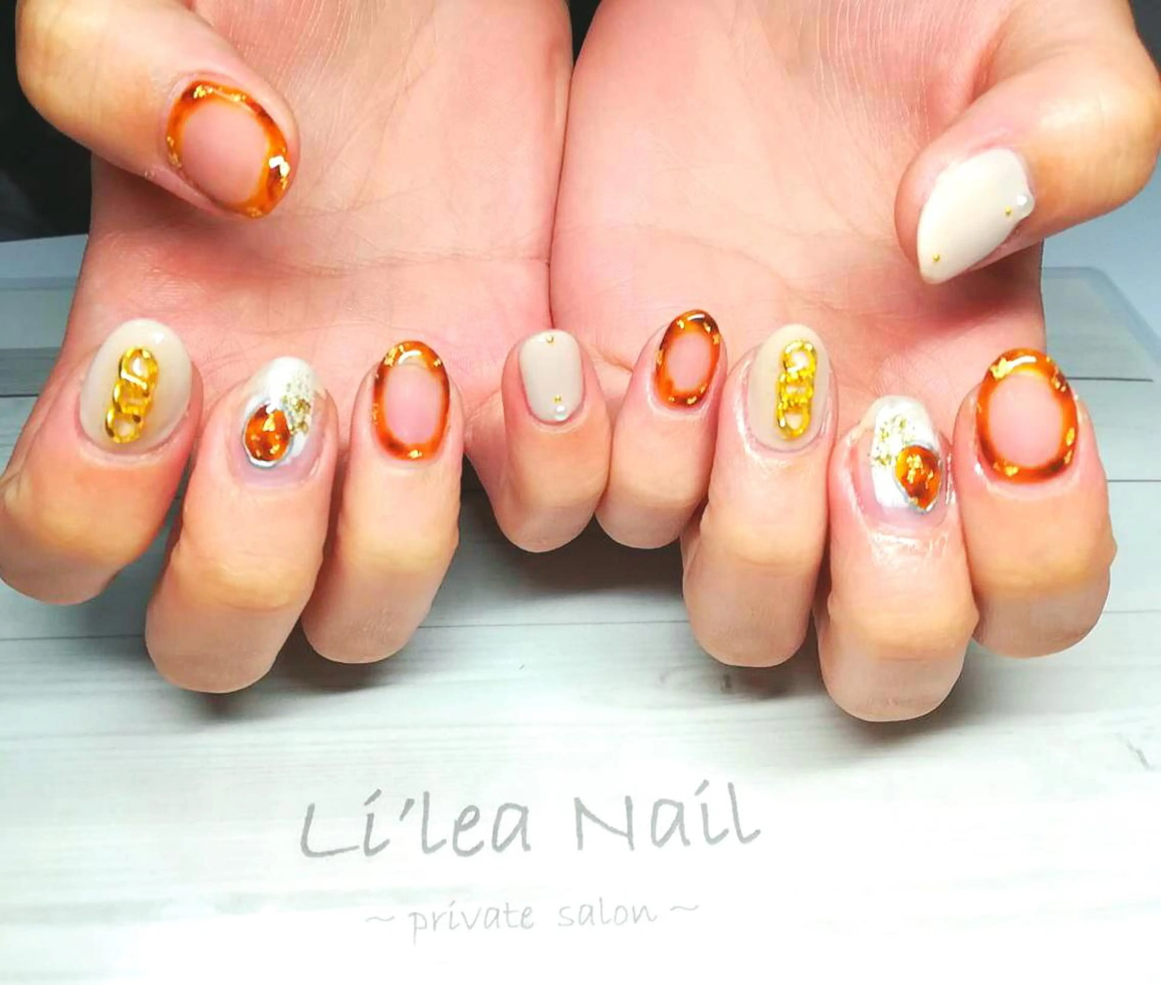 ネイル Li'leaNail AINAのネイルデザイン