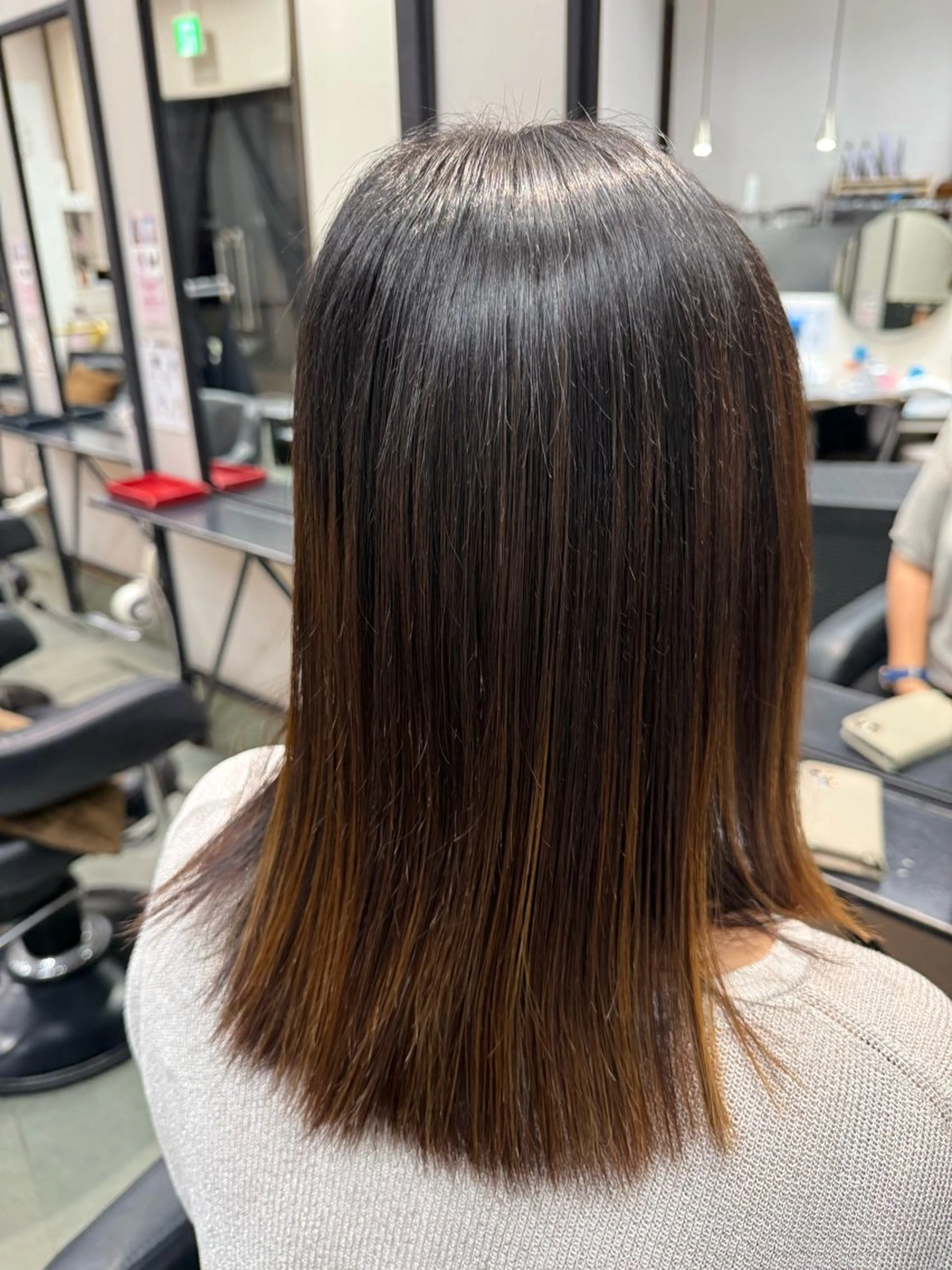 ミディアム 縮毛矯正 中迫 航成のヘアスタイル