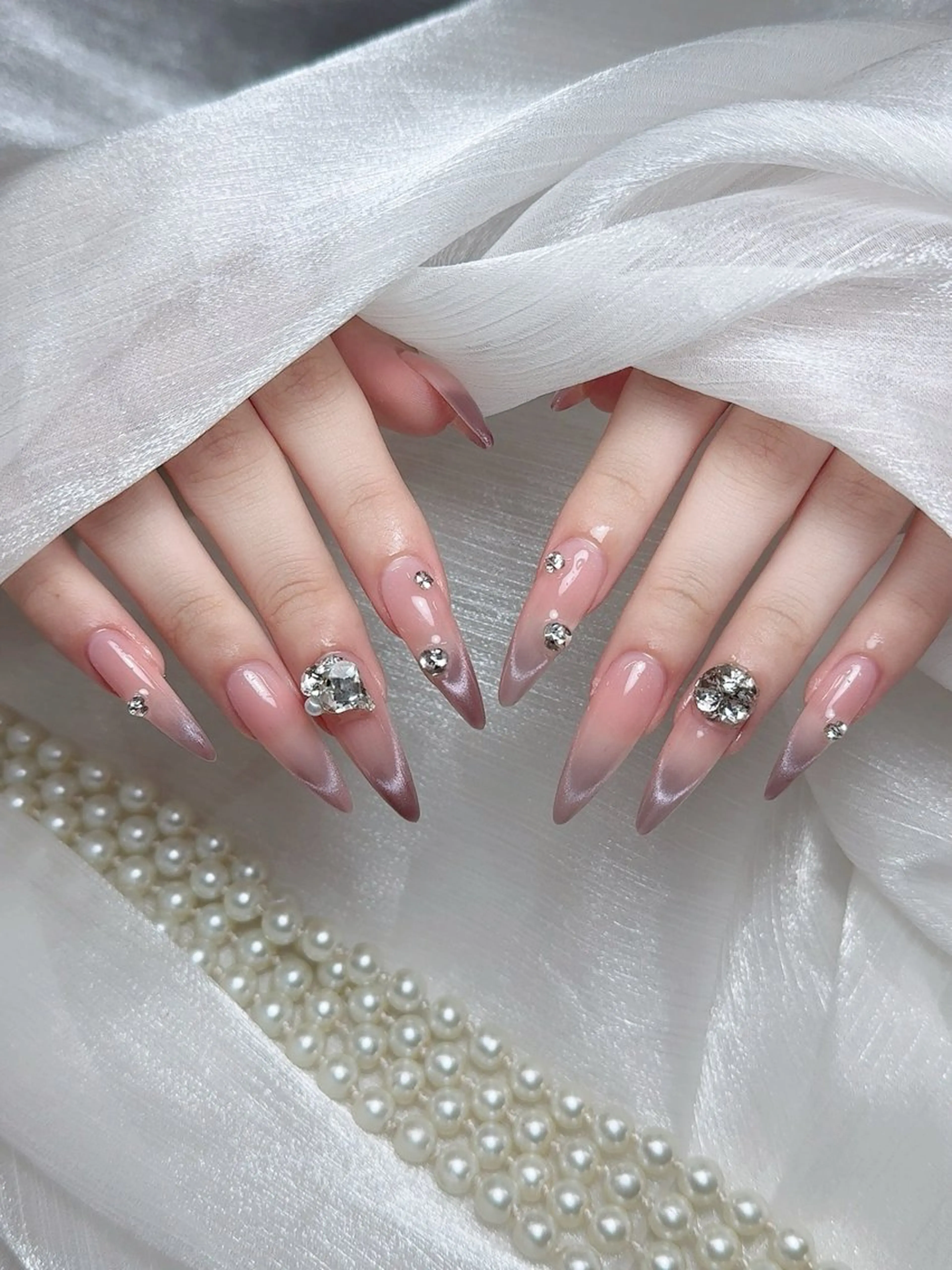 ネイル ハンドネイル ENsalon akiのネイルデザイン