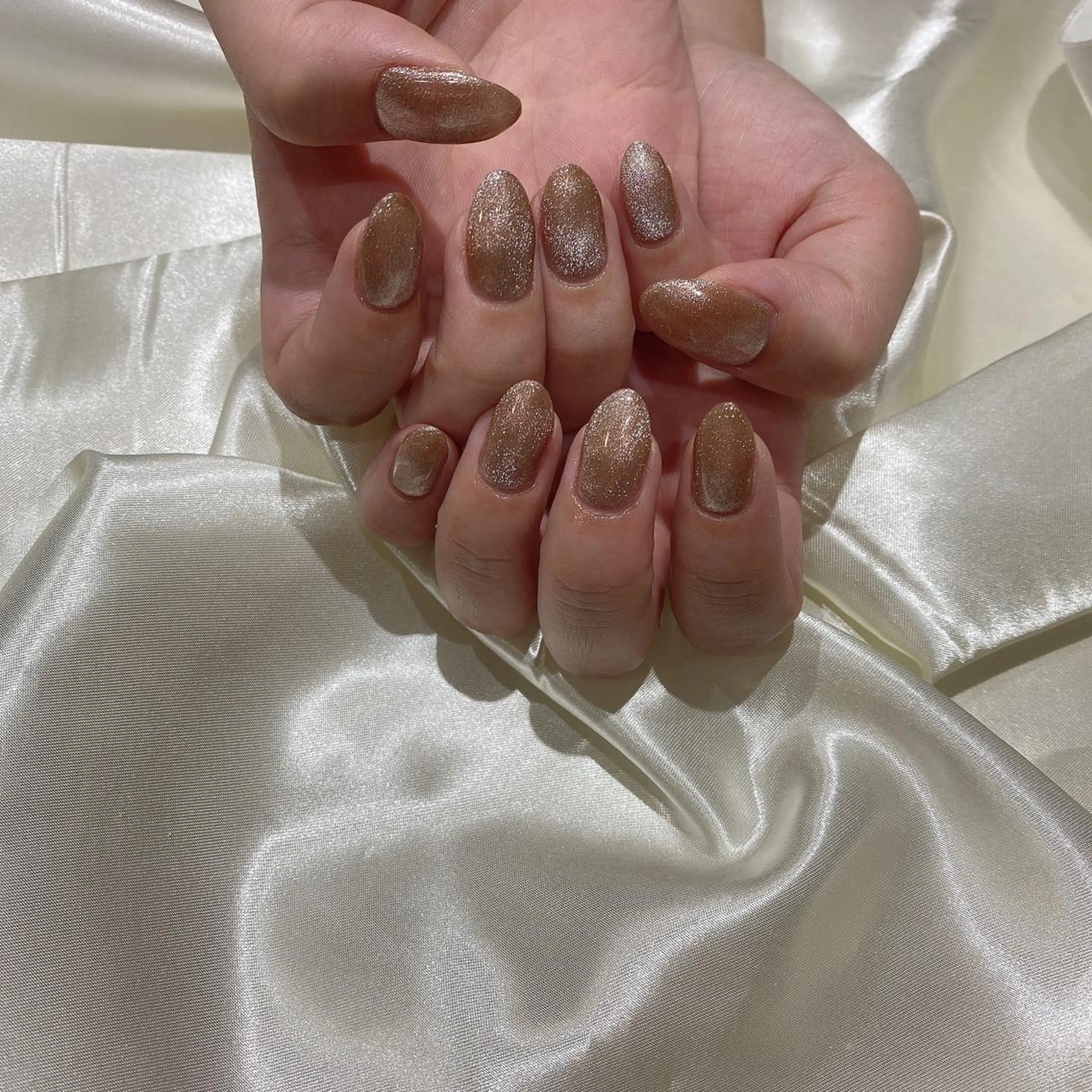 ネイル ハンドネイル 西岡 杏のネイルデザイン