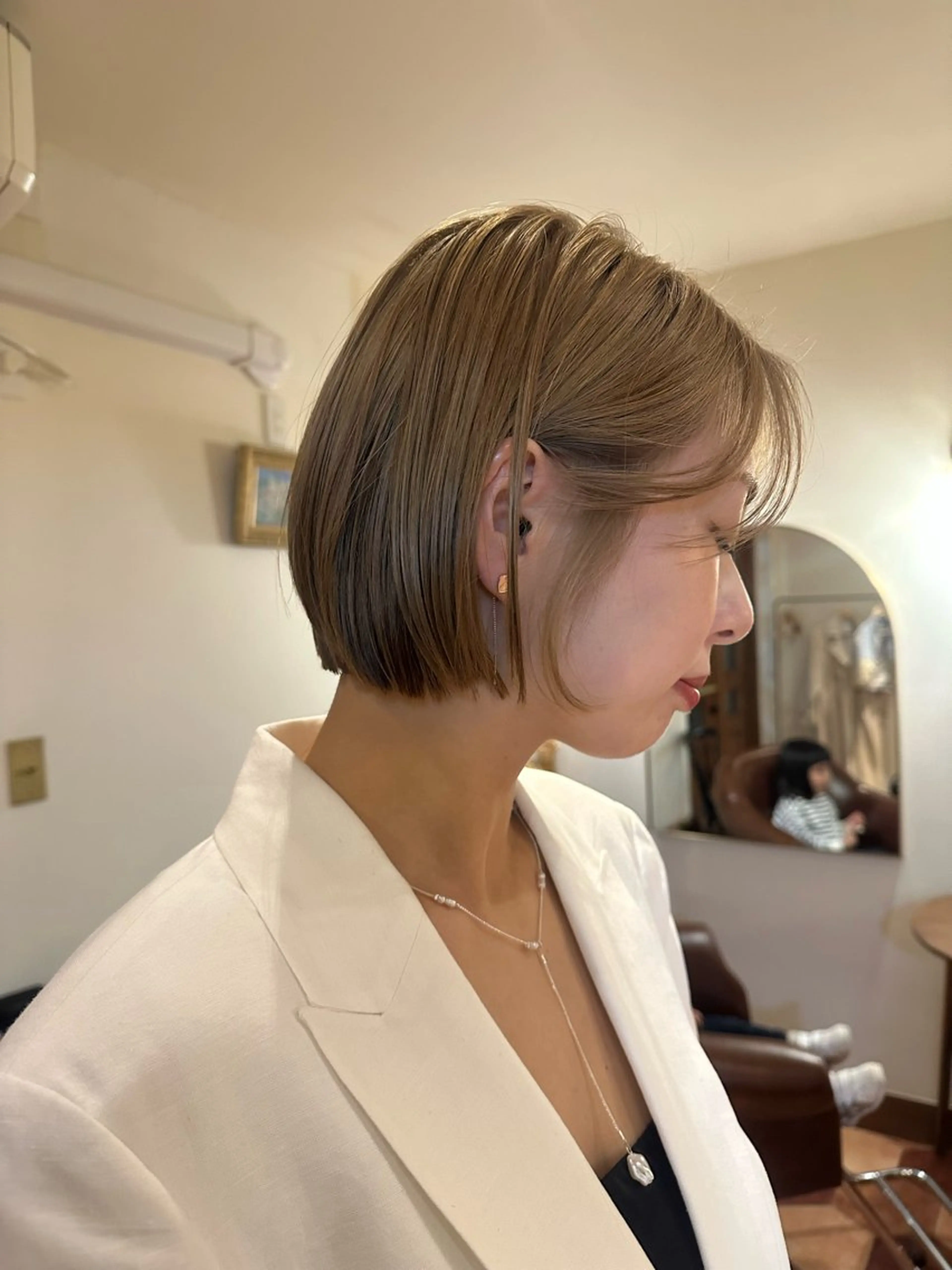 ショート カット ヘアカラー Stella BOUTIQUE所属・かつやま めいのヘアスタイル