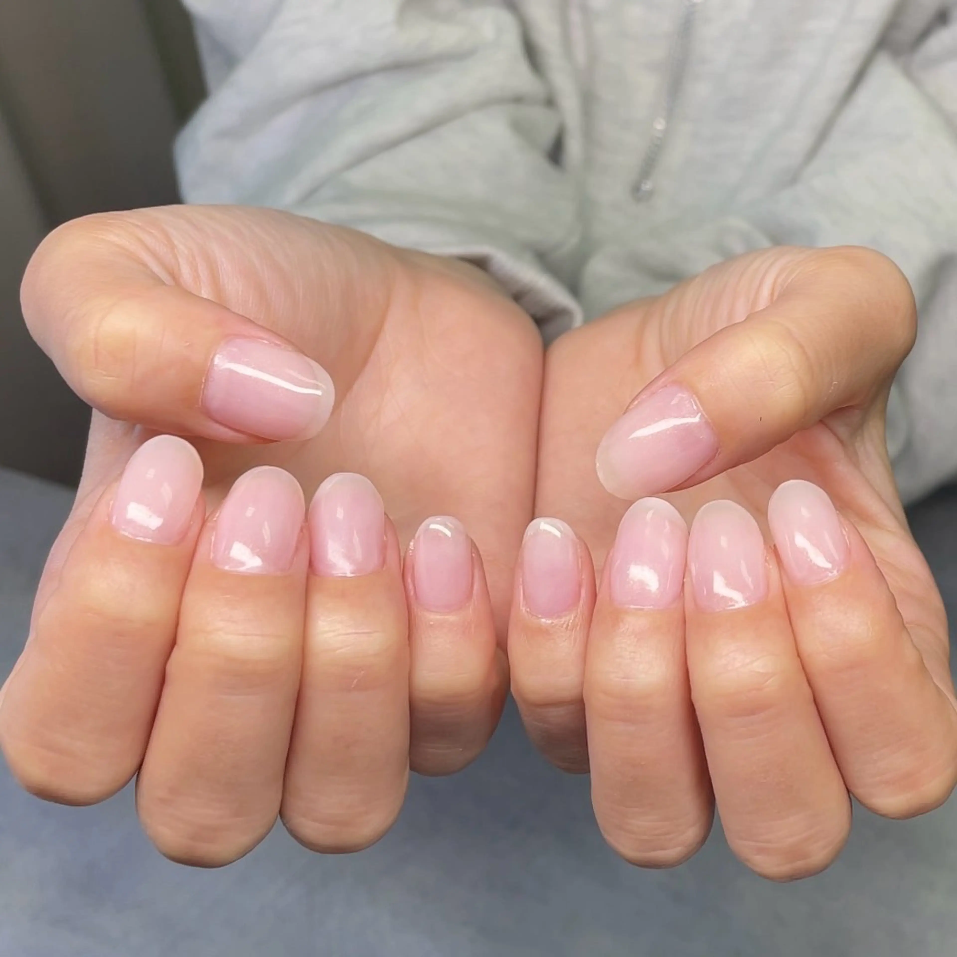 ネイル ワンカラーネイル シンプルネイル Nüda所属・HARUKA Mのネイルデザイン