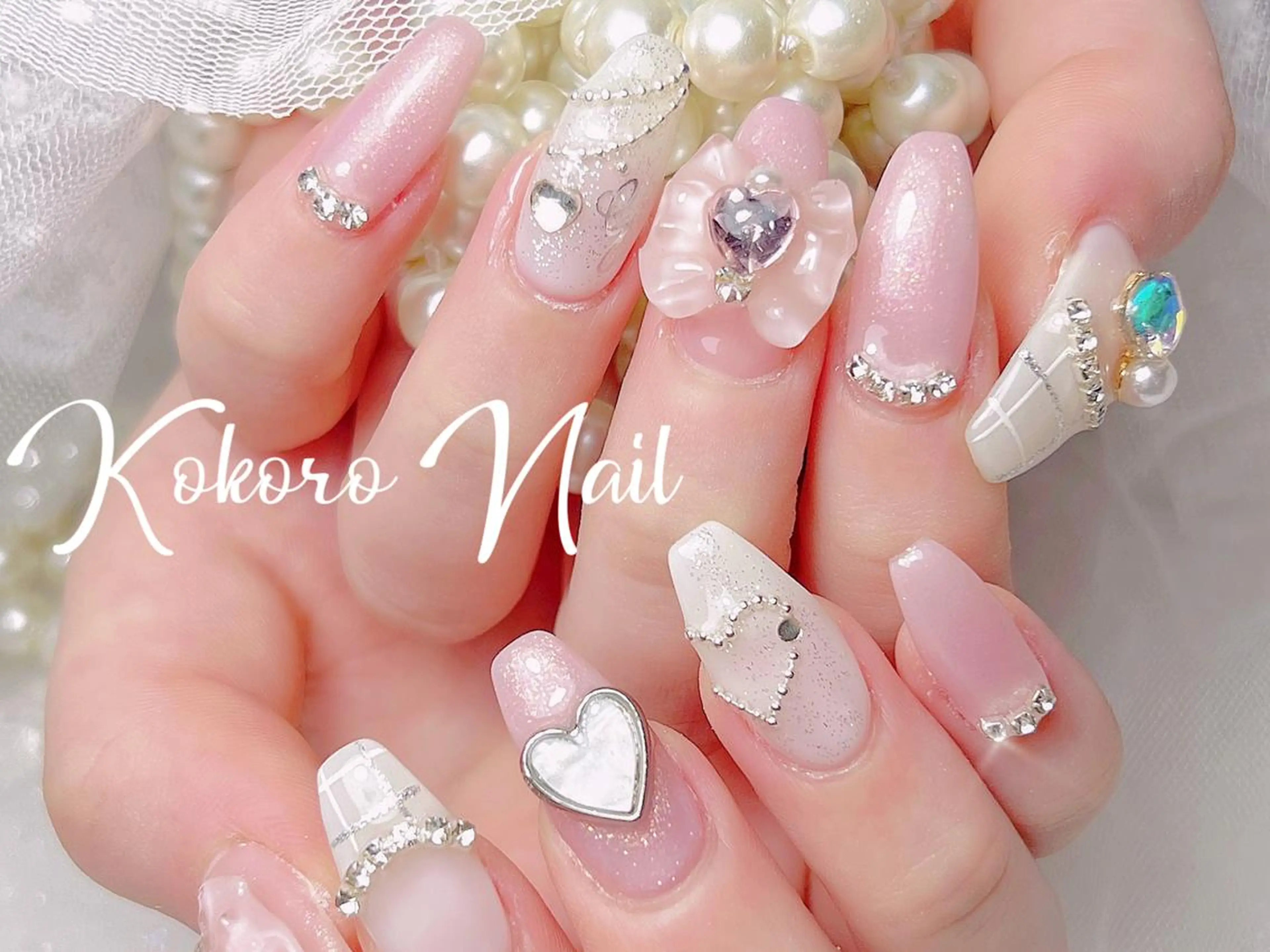 ネイル Hawchumi 💅のネイルデザイン