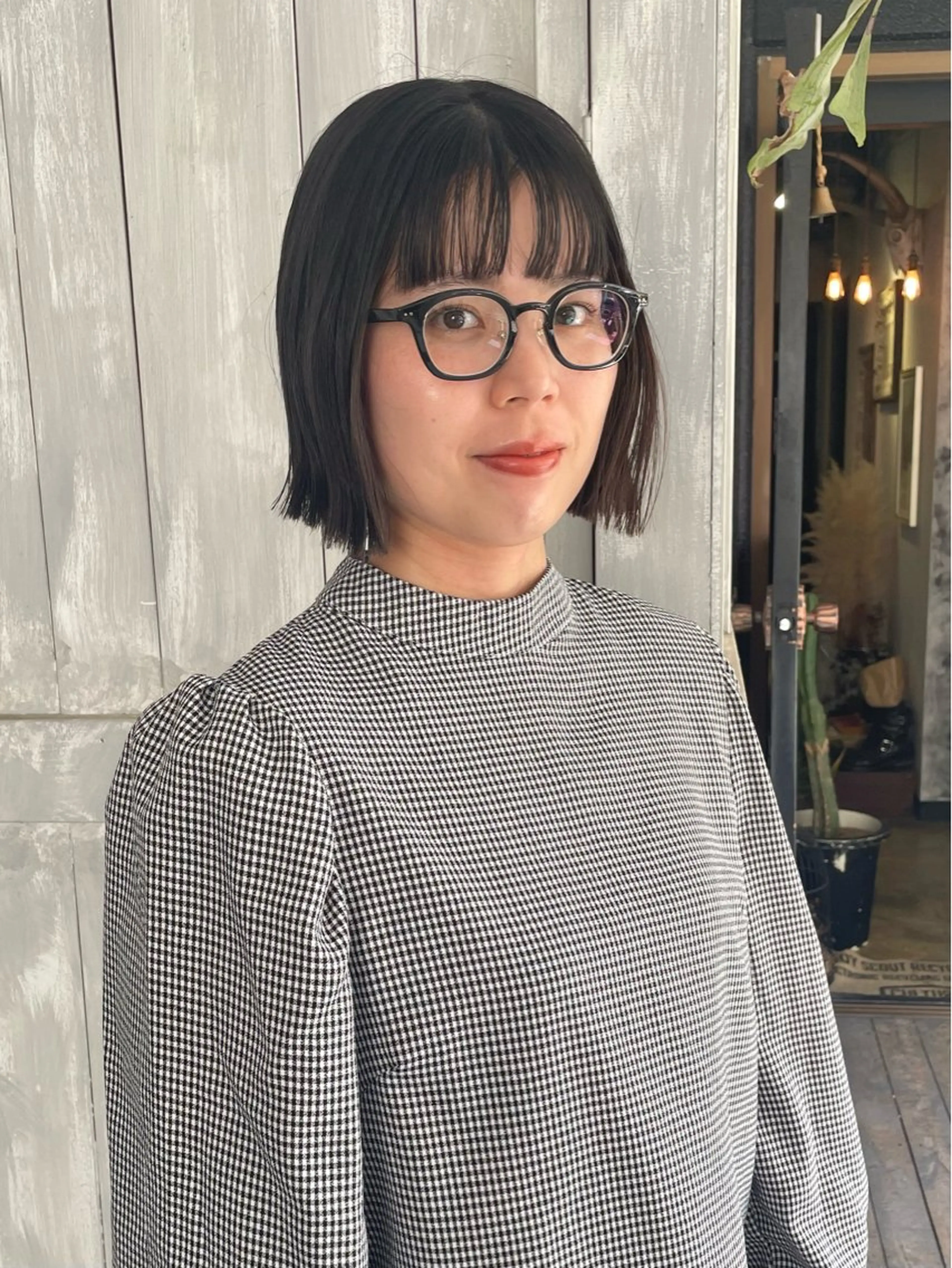 ショート ボブ 外ハネヘア 塩谷 雪花のヘアスタイル