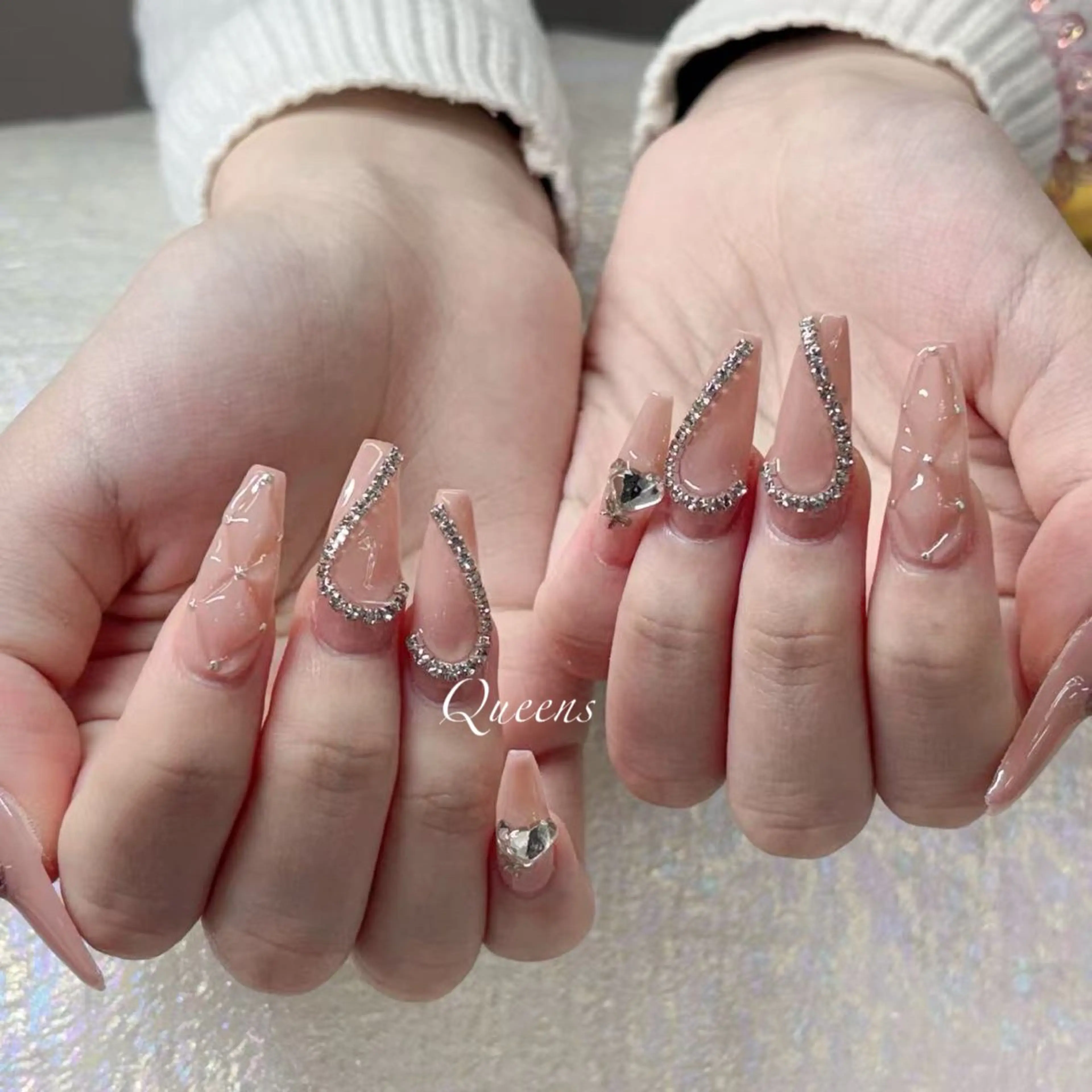 ネイル ハンドネイル Queens ゲンのネイルデザイン