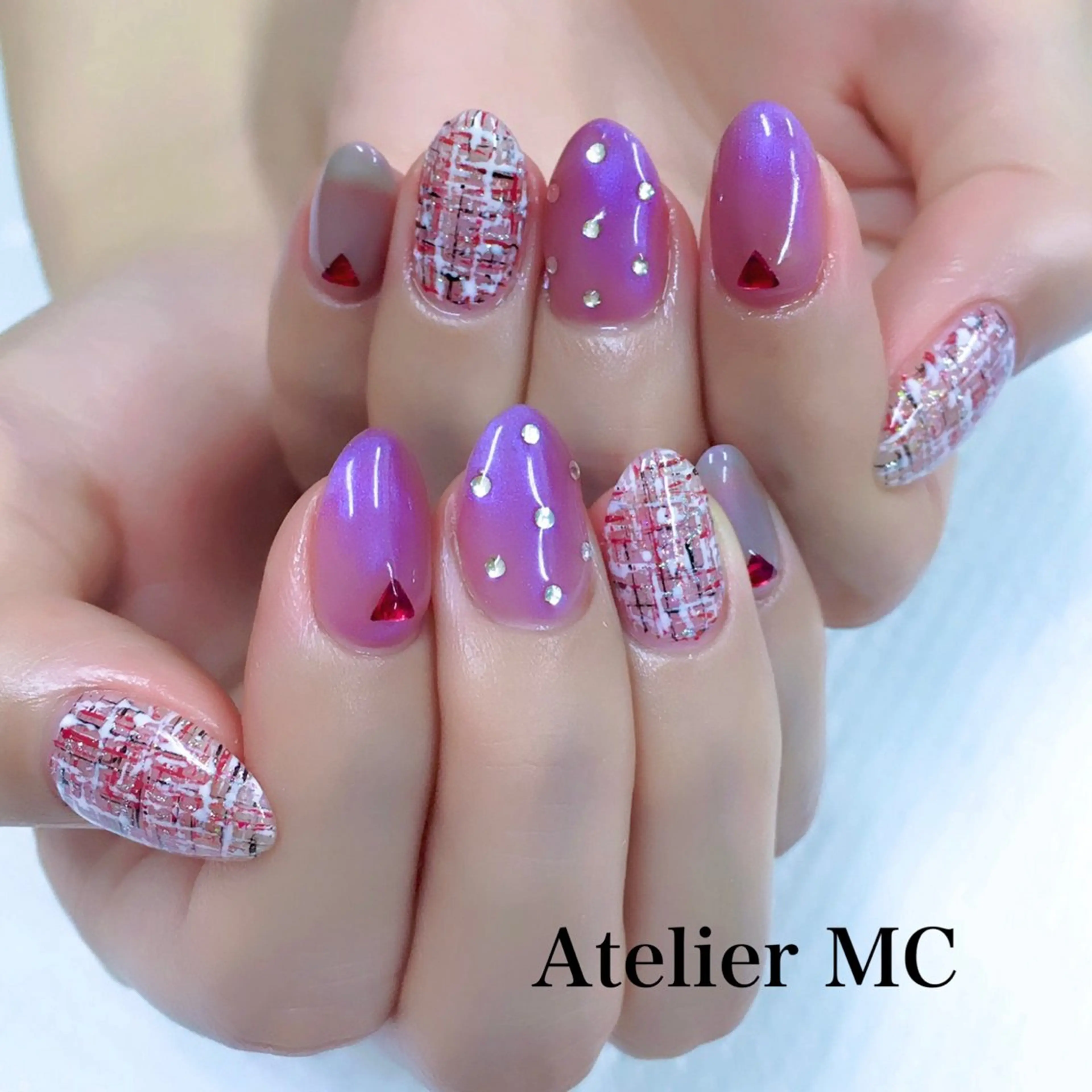 ネイル ハンドネイル アトリエ エムシー 【新富町・東銀座】のネイルデザイン