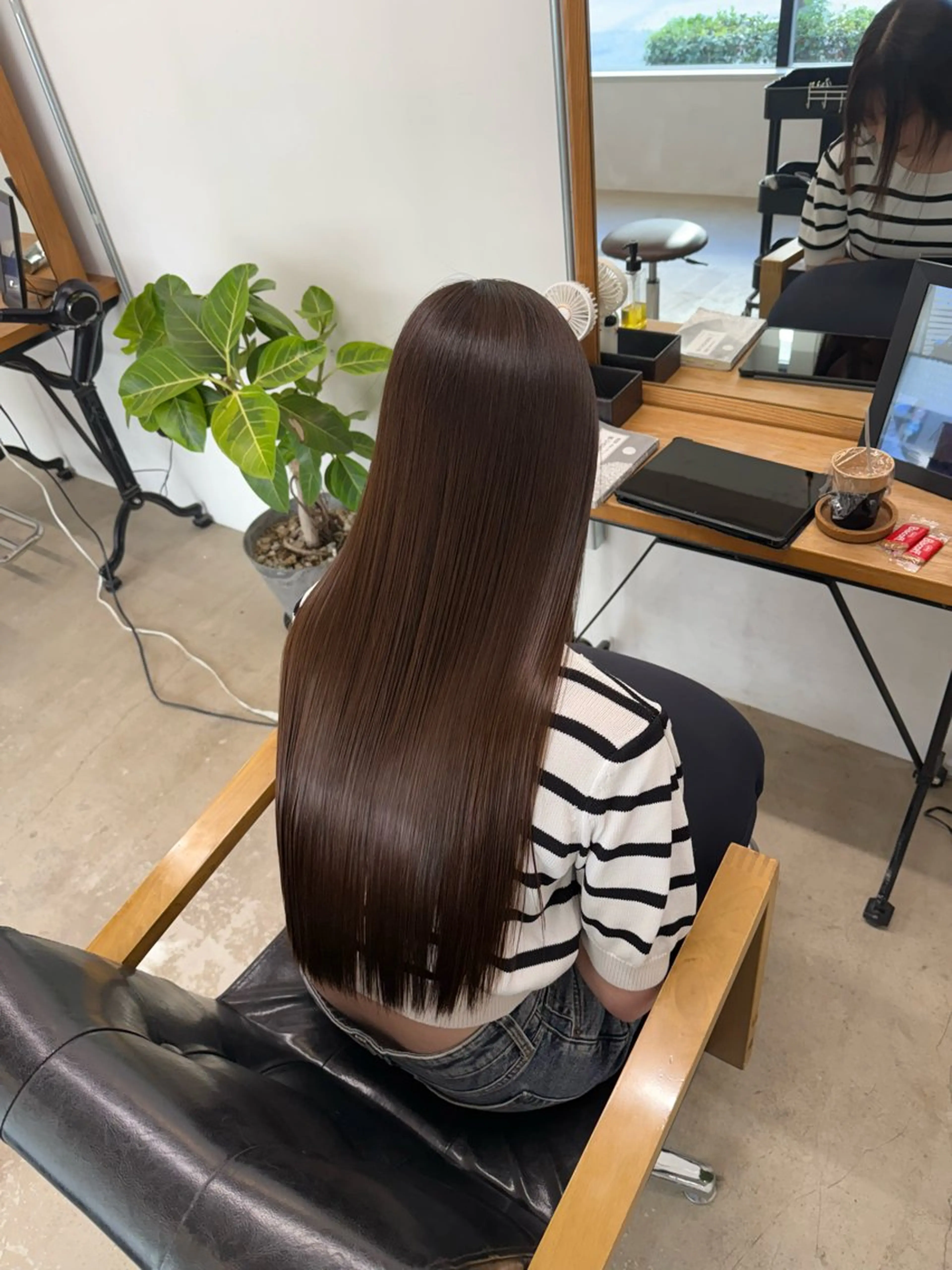 ロング カット ヘアカラー 縮毛矯正 トリートメント ひろし/髪質改善/ 縮毛矯正/上品✨のヘアスタイル