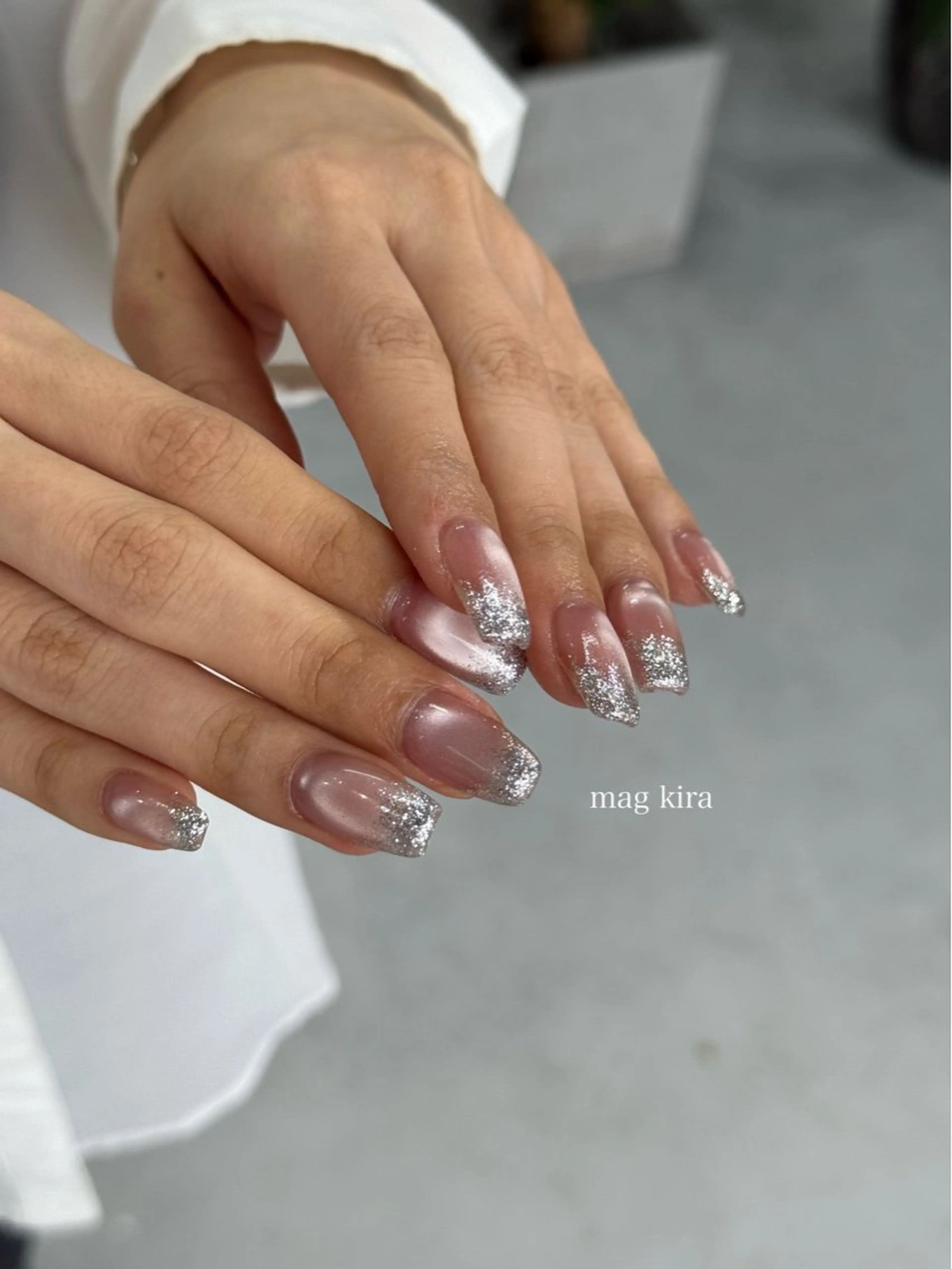 ネイル グラデーション キラキラネイル ハンドネイル MISATO ネイリスト福岡/薬院のネイルデザイン