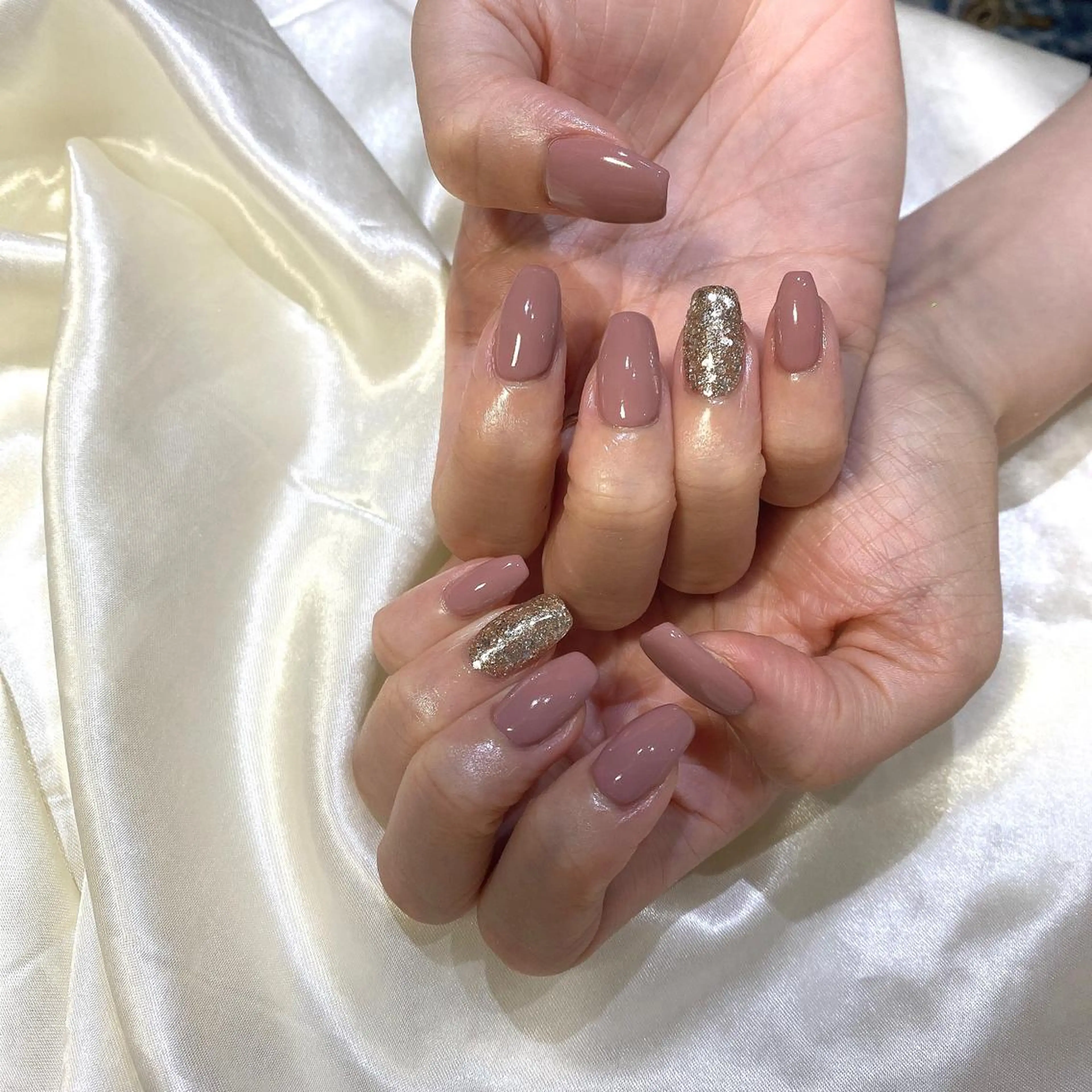 ネイル ハンドネイル 西岡 杏のネイルデザイン