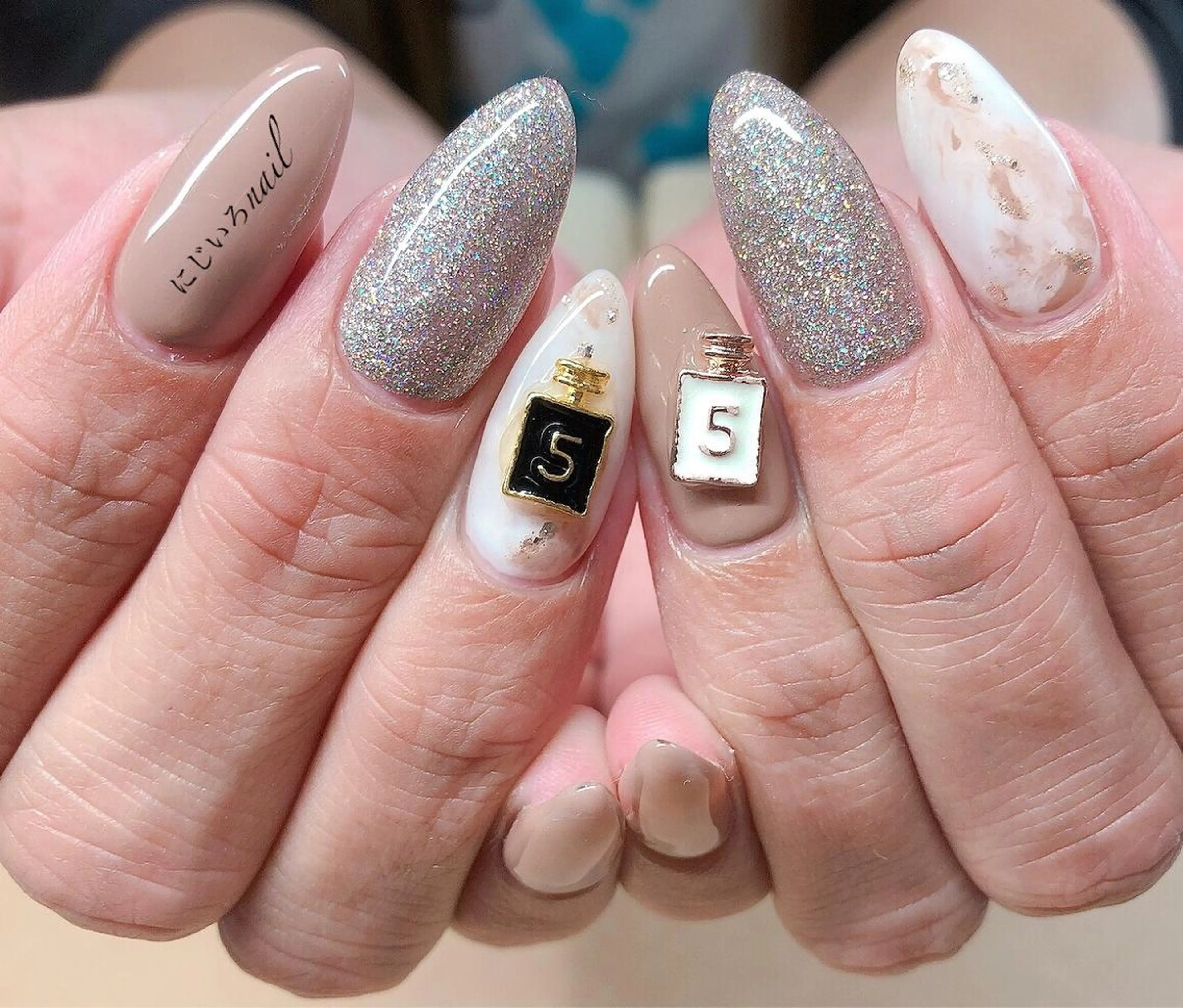 ネイル にじいろ nailのネイルデザイン