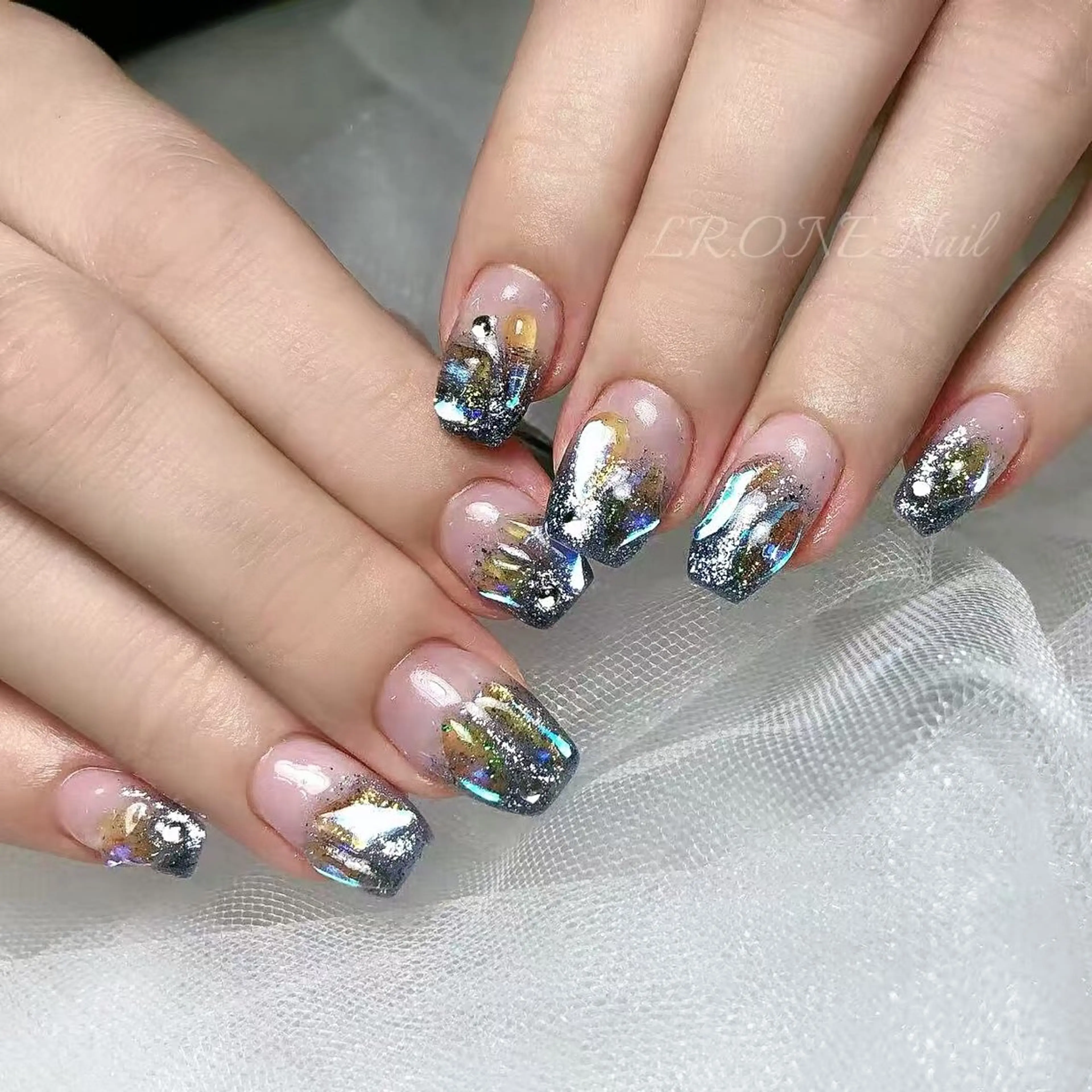 ネイル ハンドネイル LR.ONE ヨウのネイルデザイン