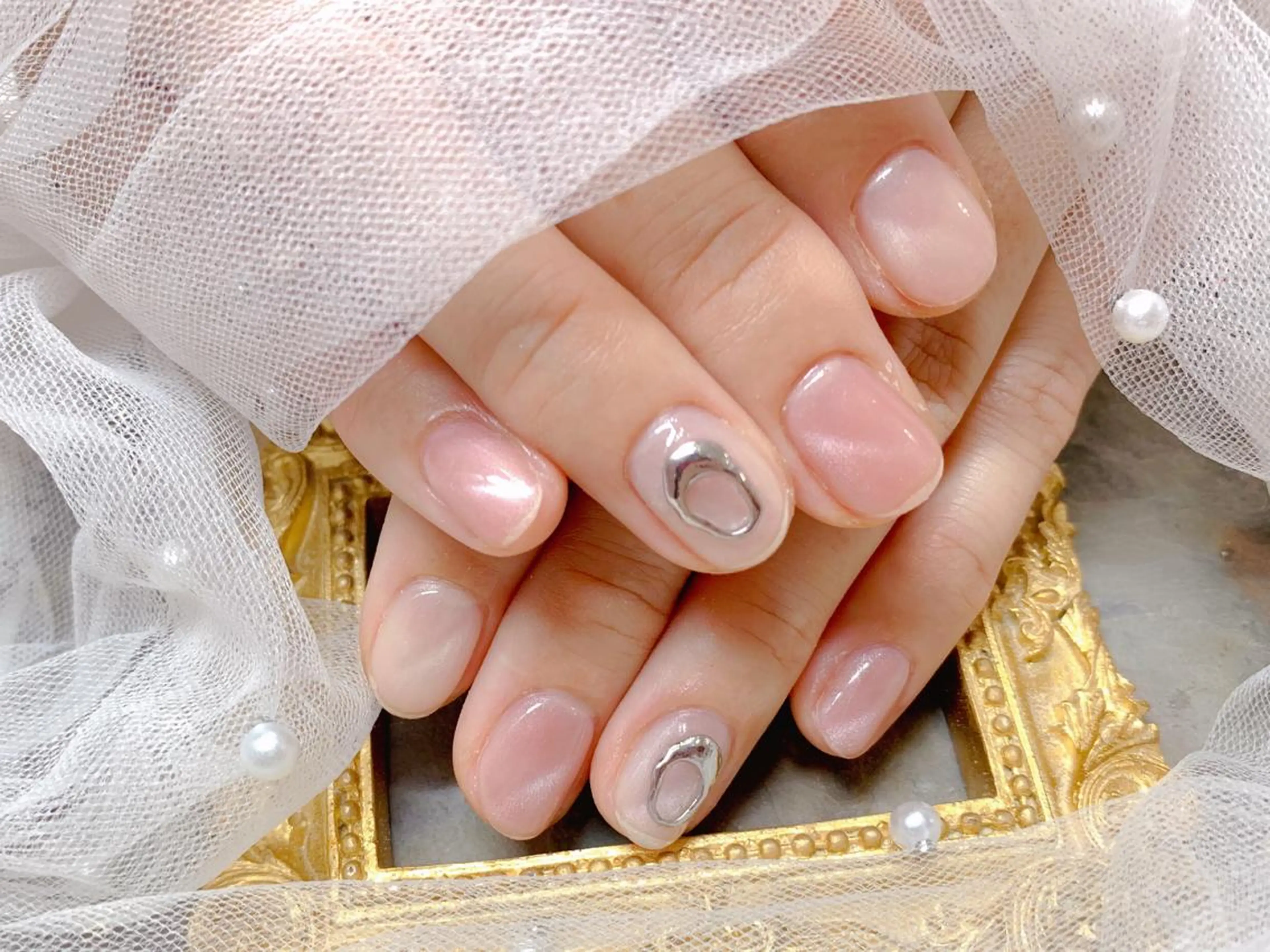 ネイル ハンドネイル マジックミラー所属・マジック ミラーのネイルデザイン