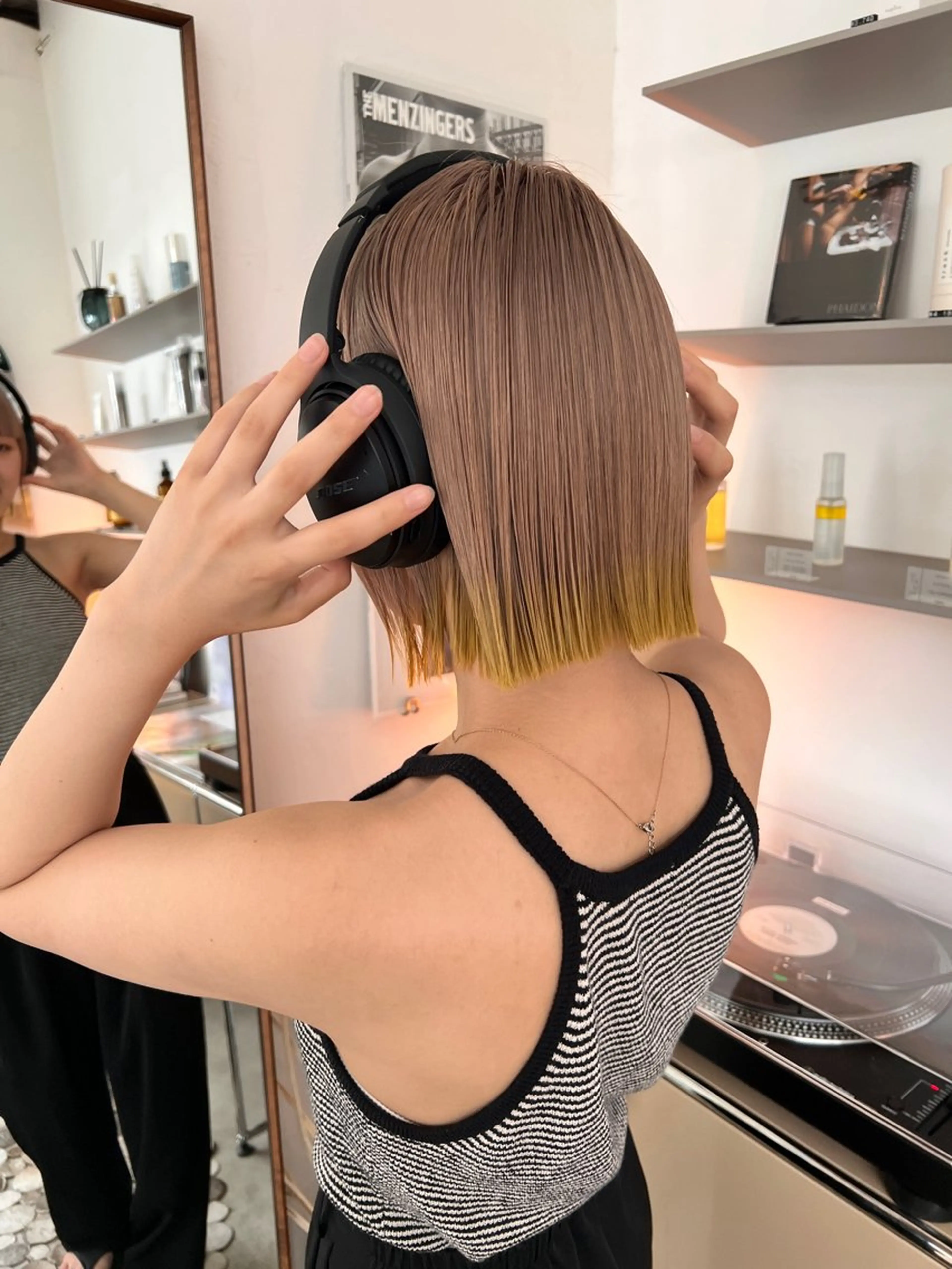 カラー ヘアカラー hinata /ハイトーンのヘアスタイル