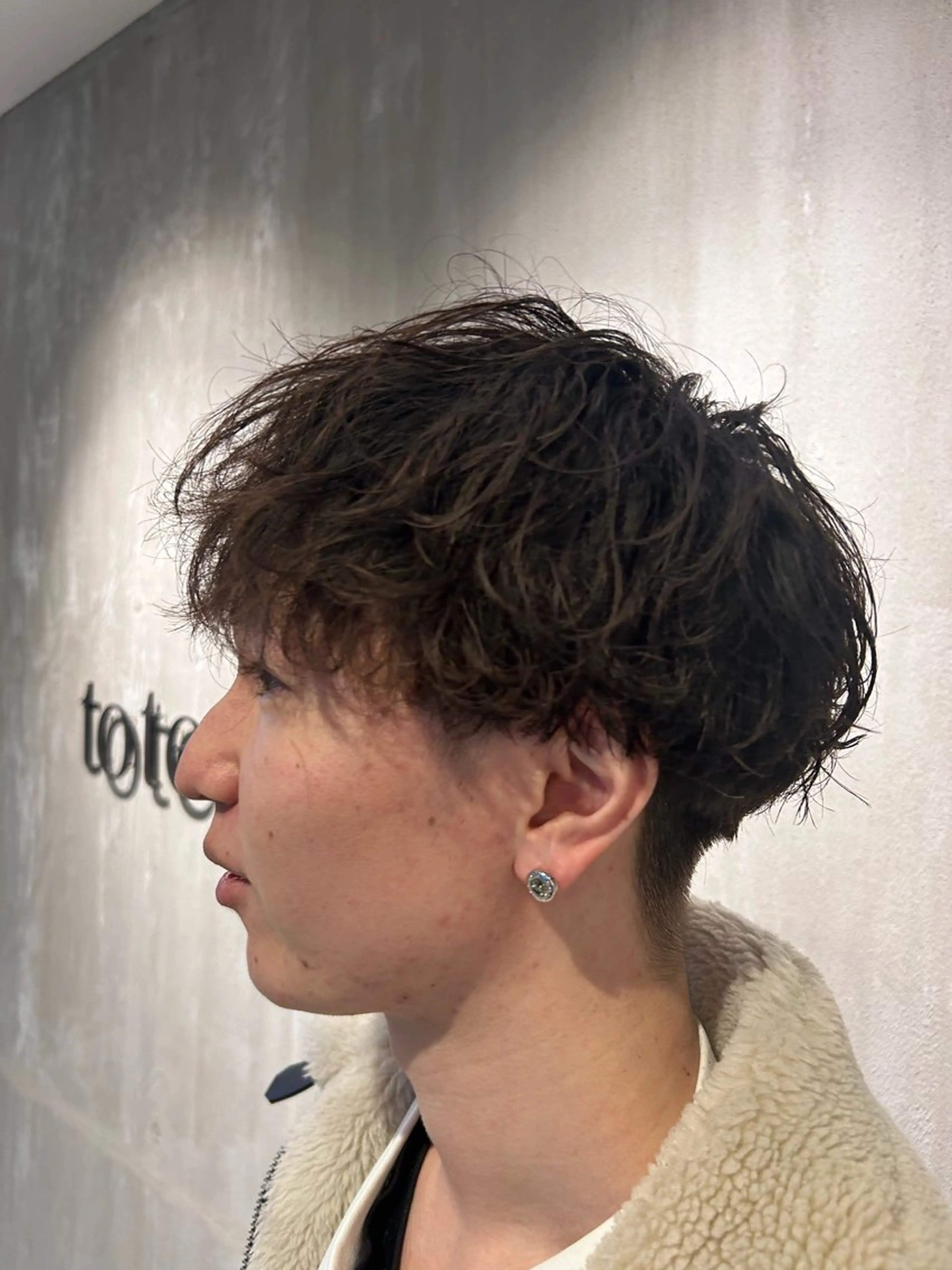 メンズ tote. 成瀬晃のヘアスタイル