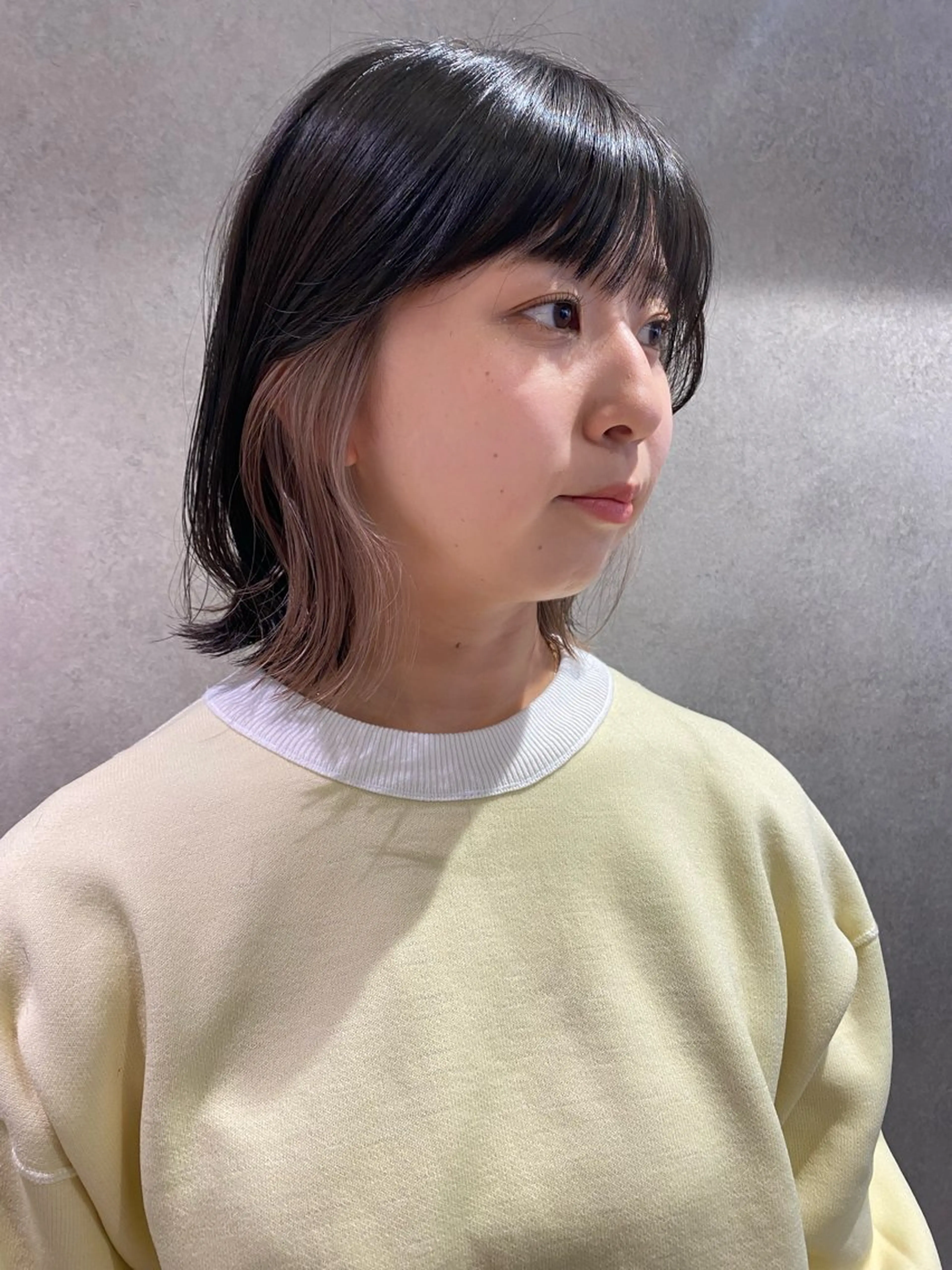 ミディアム カット ヘアカラー sea's所属・ヒラカホ/矢場町/ ブリーチ/似合わせのヘアスタイル