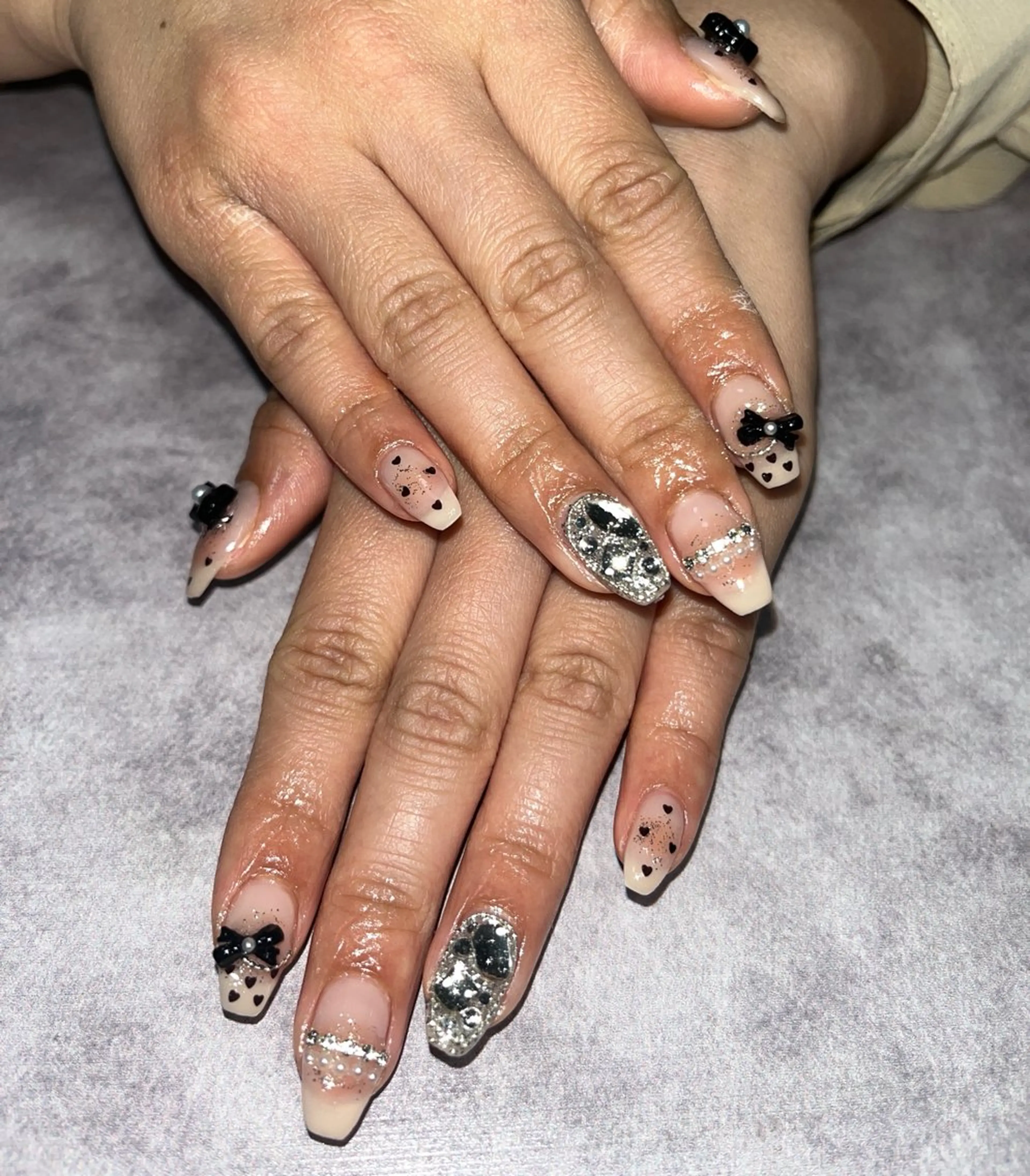 ネイル ハンドネイル rino  nail所属・坂 しおのネイルデザイン