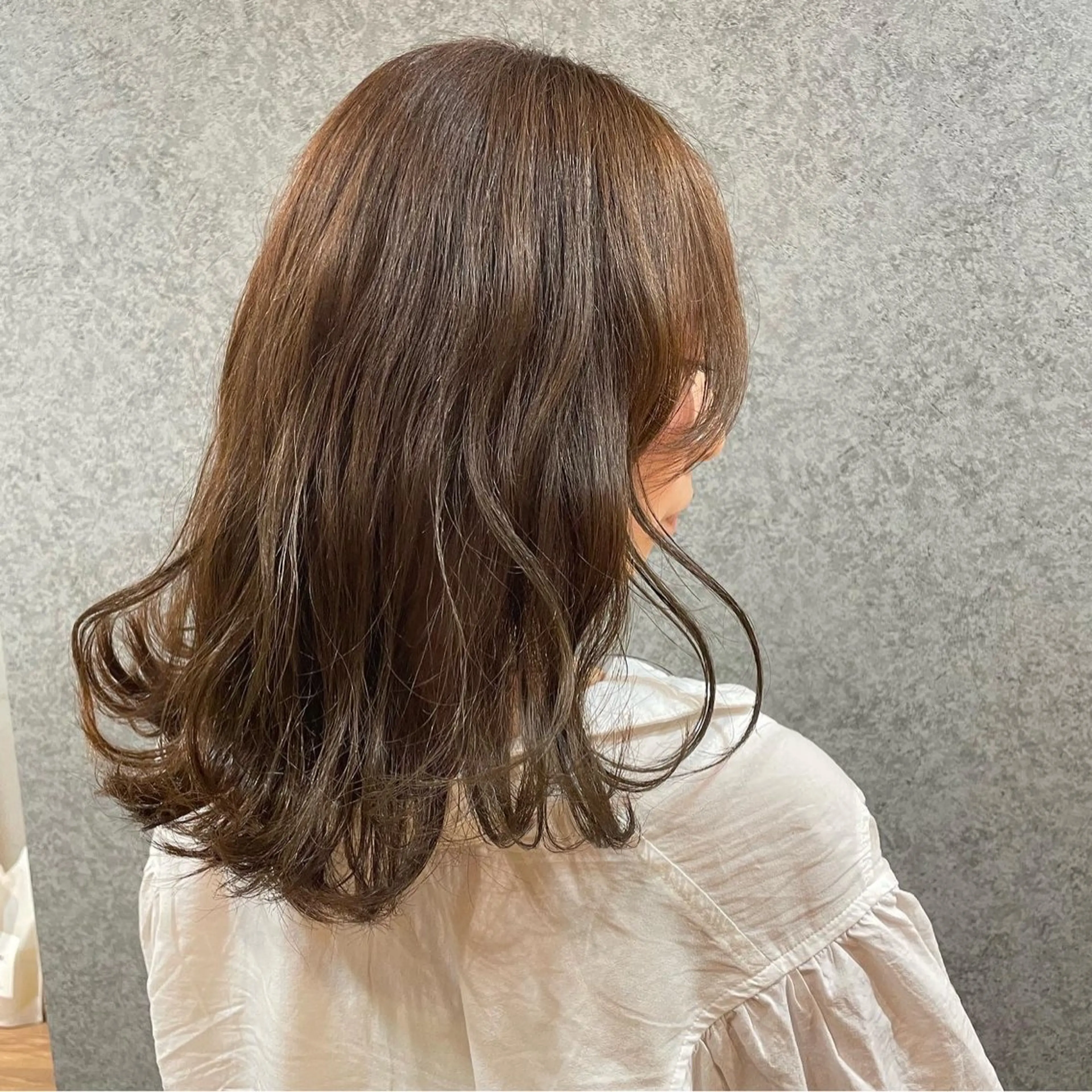 ミディアム ヘアカラー 📍blossom 東中野／ユメミ🤎のヘアスタイル