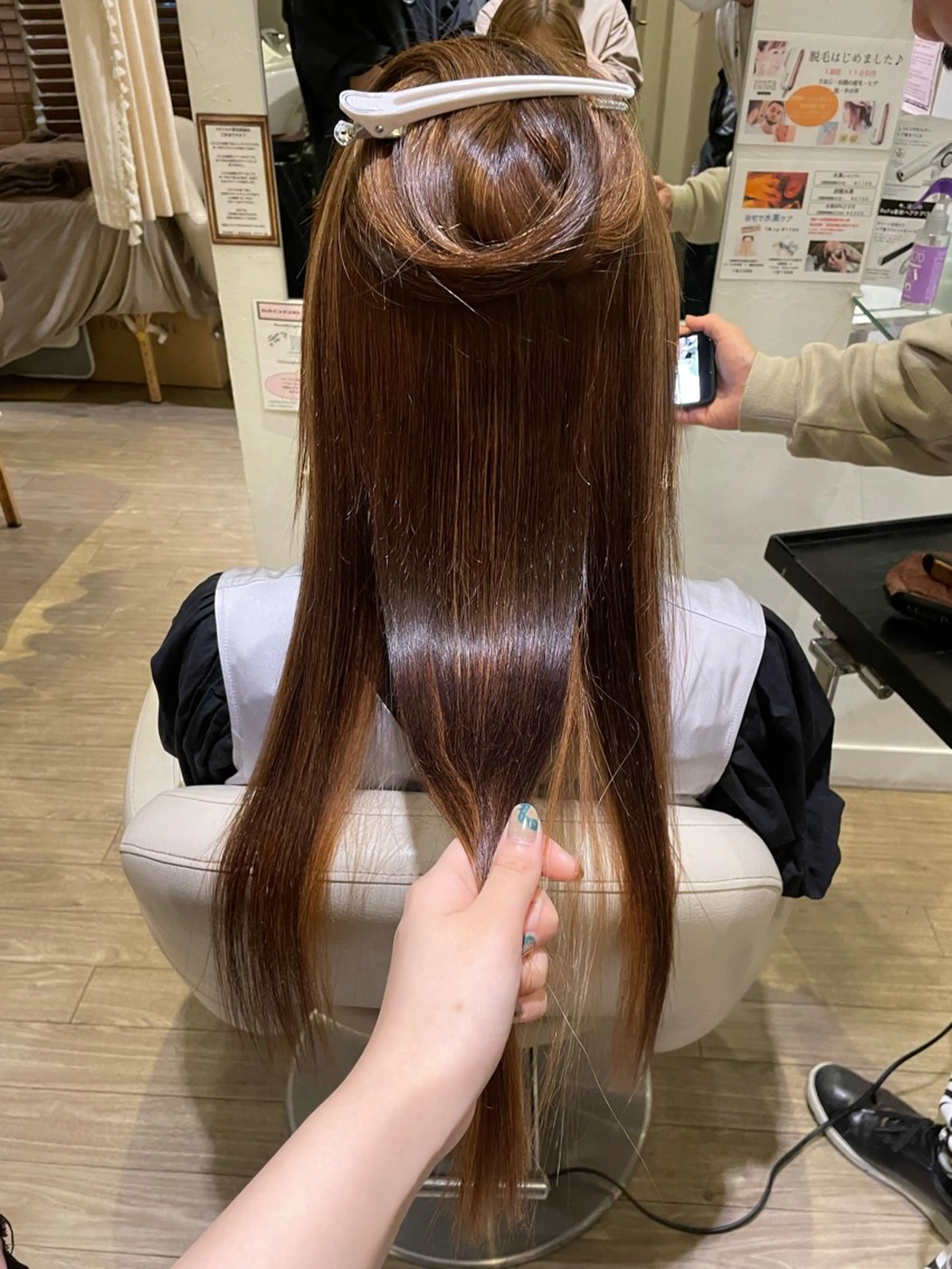 パーマ 桑田 新菜のヘアスタイル