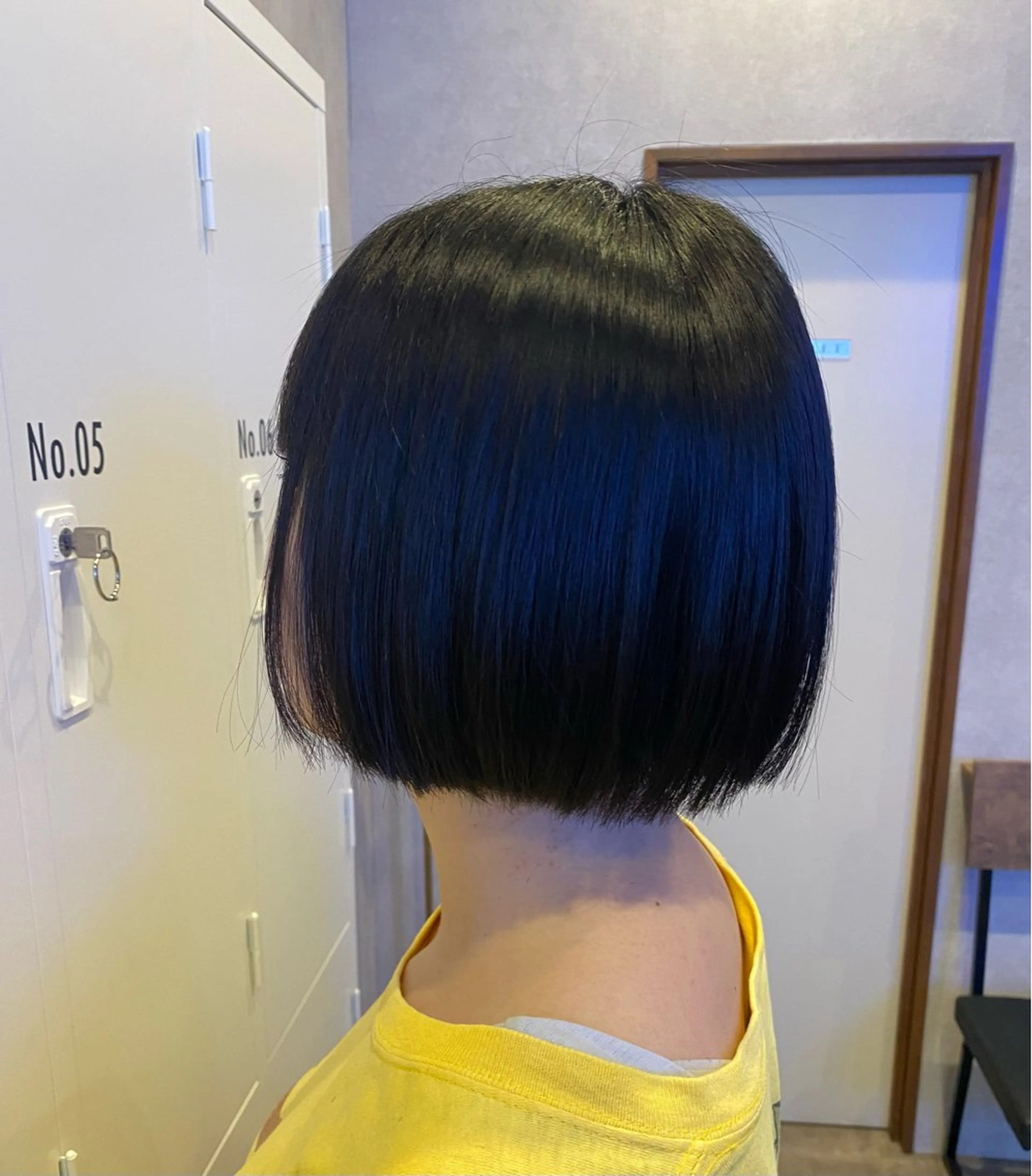 ショート ボブ カット 縮毛矯正 吉田 恋々音のヘアスタイル