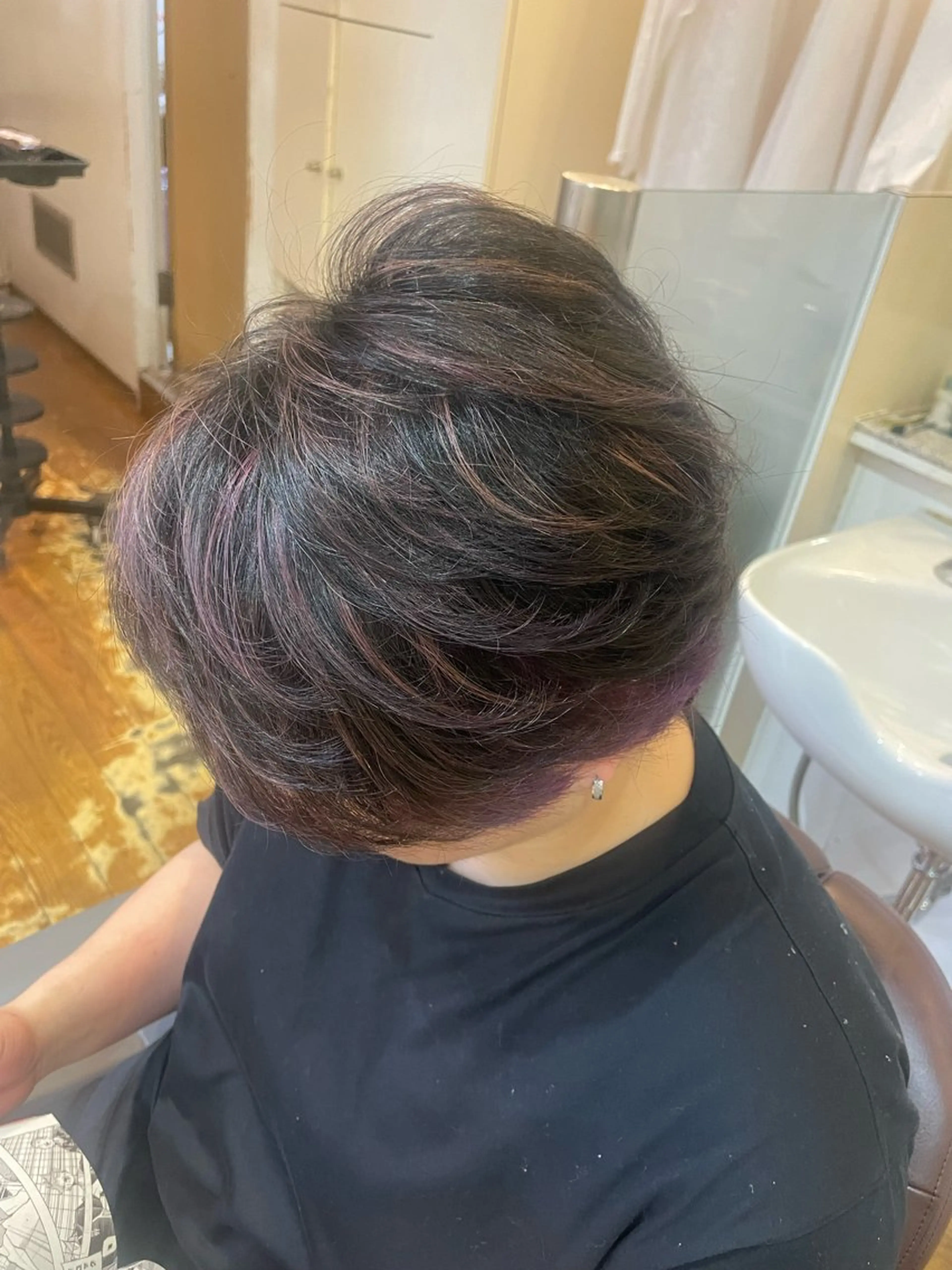 カラー メッシュ 中田 渚のヘアスタイル