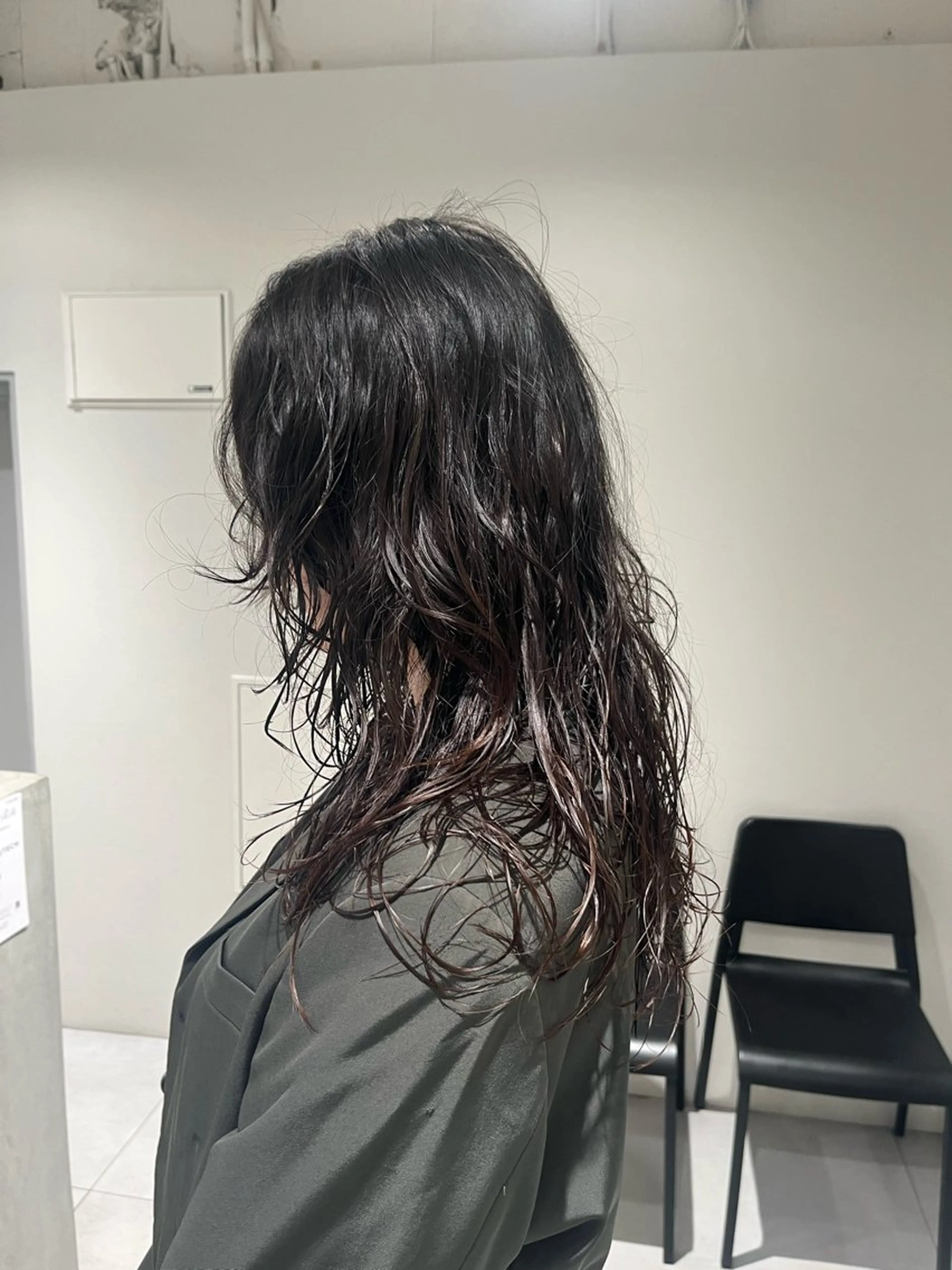 ロング レイヤーカット ムラカミカイセイのヘアスタイル
