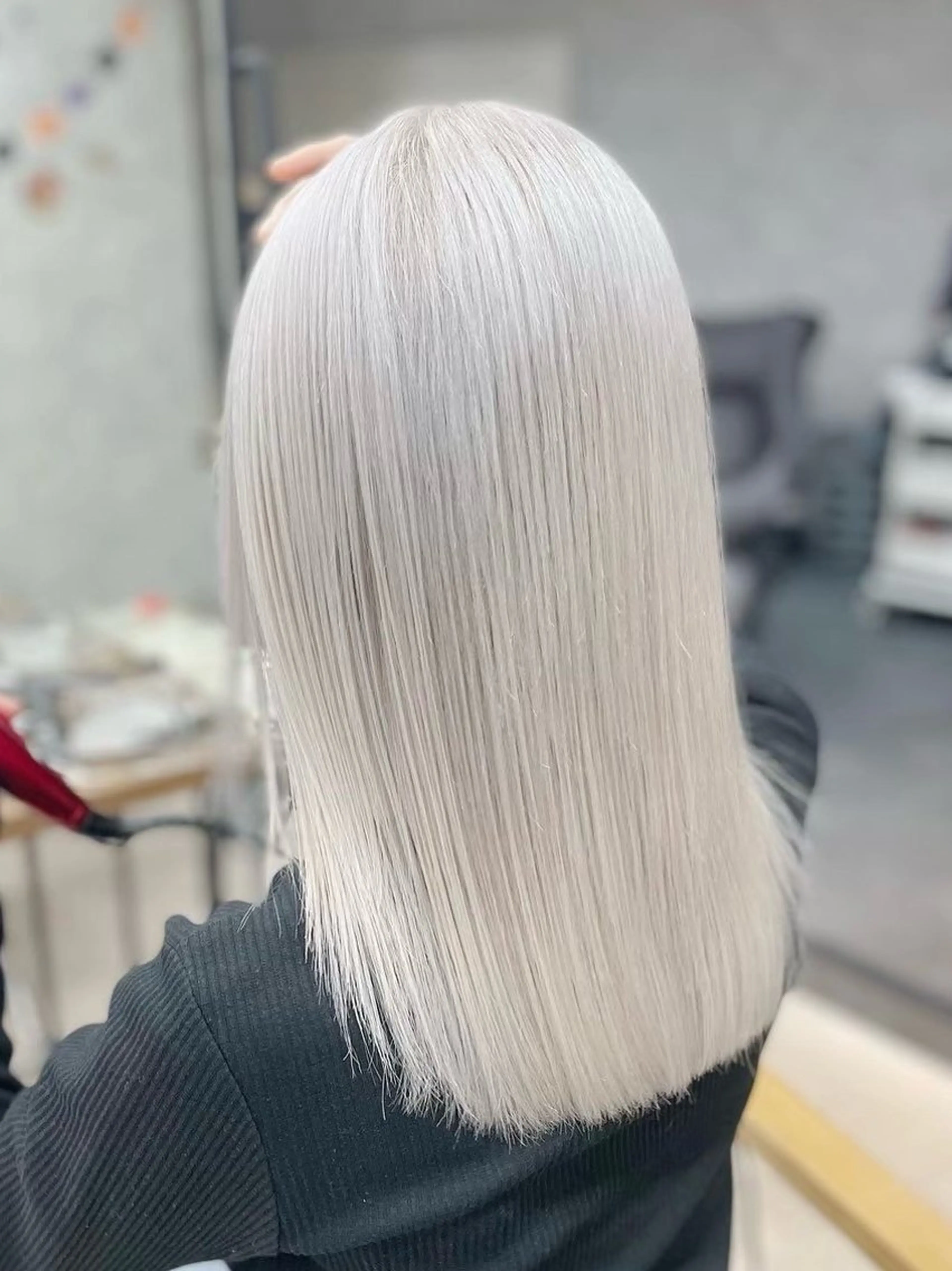 ロング カラー パーマ ヘアアレンジ メンズ キッズ ヘアカラー トリートメント レイヤー×ハイトーン / mihana🪐のヘアスタイル