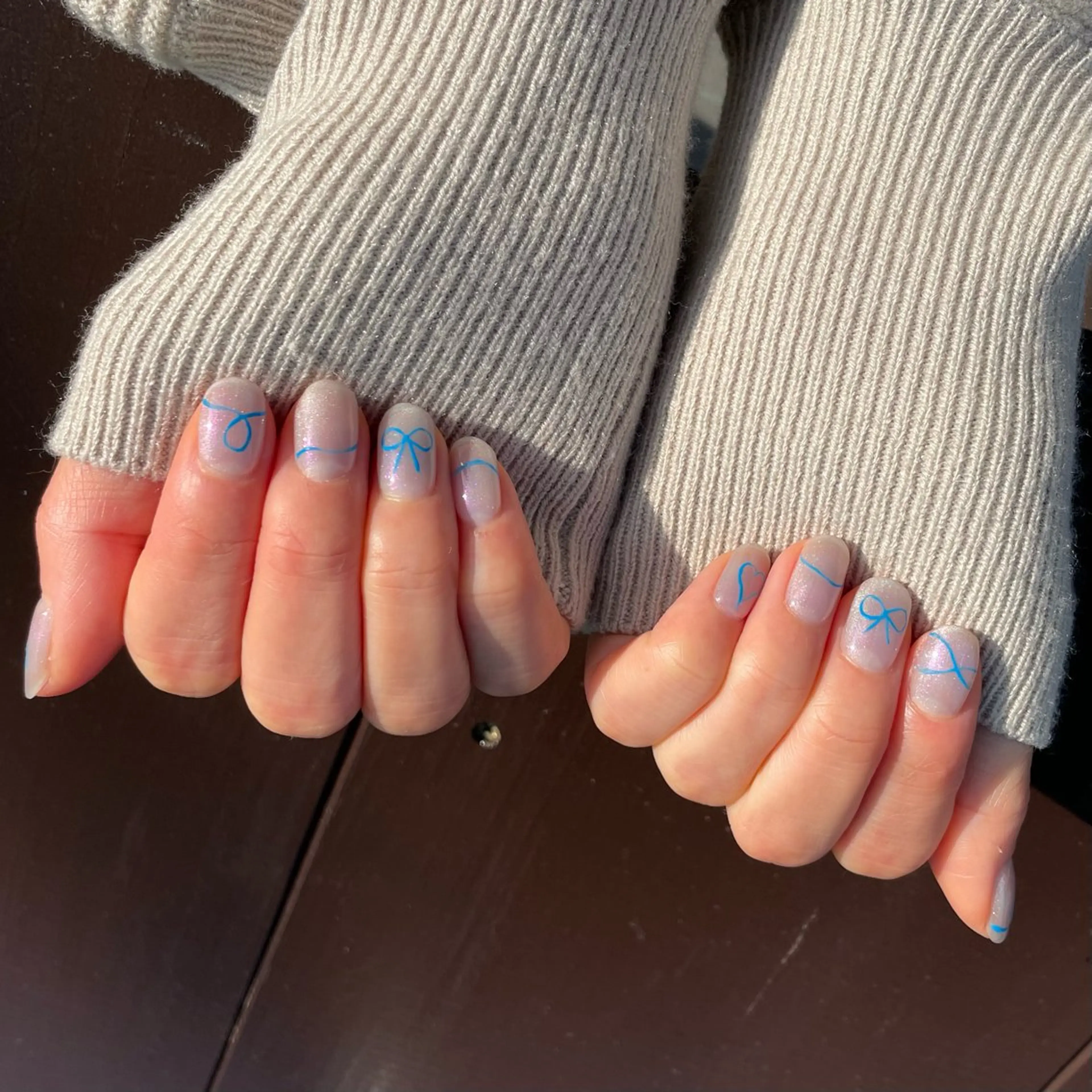 ネイル リボン A-nail エーネイル所属・M. ERIのネイルデザイン