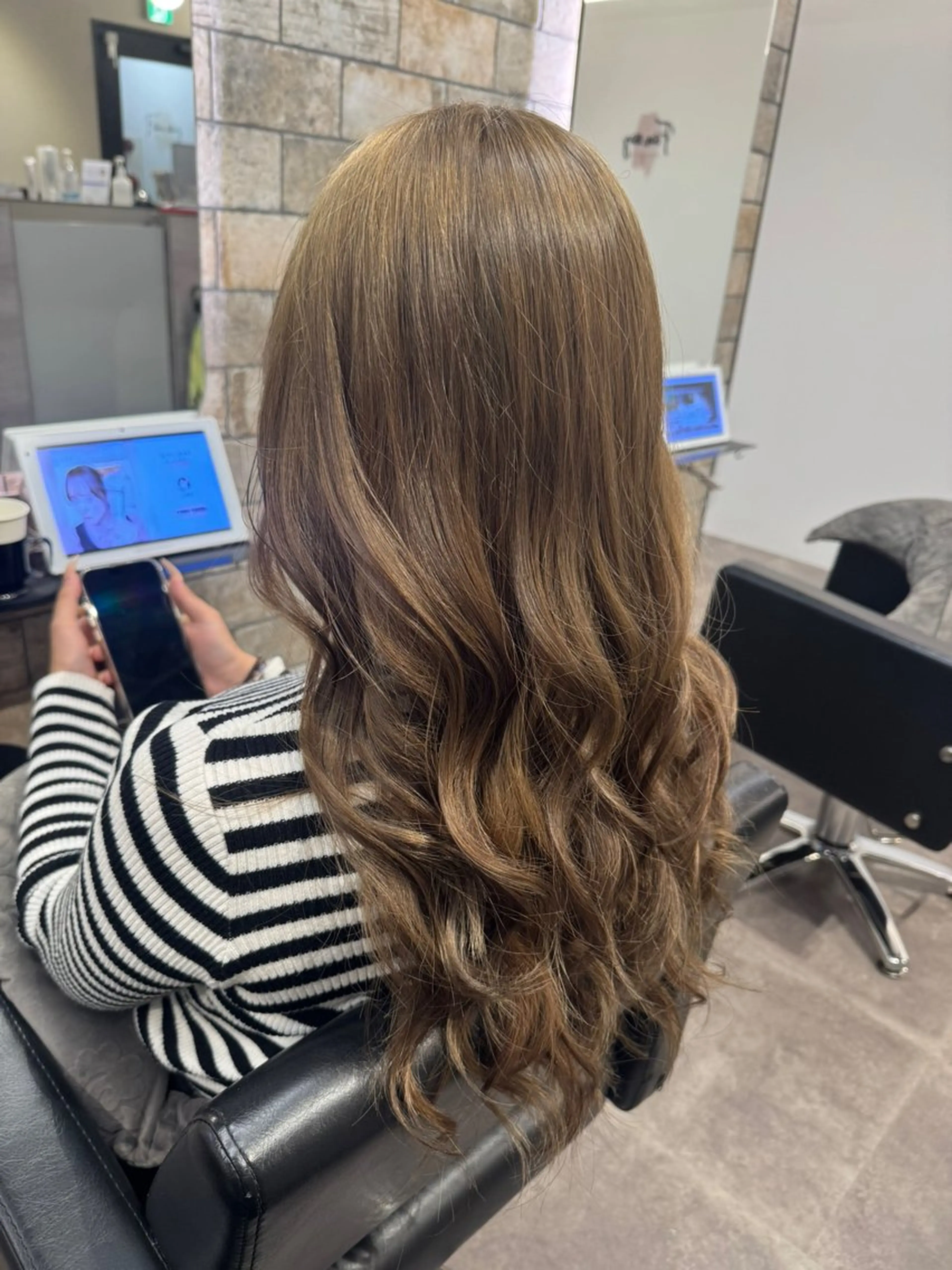 ロング 🎀艶ブリーチカラー 🎀Fan.🎀秋山のヘアスタイル