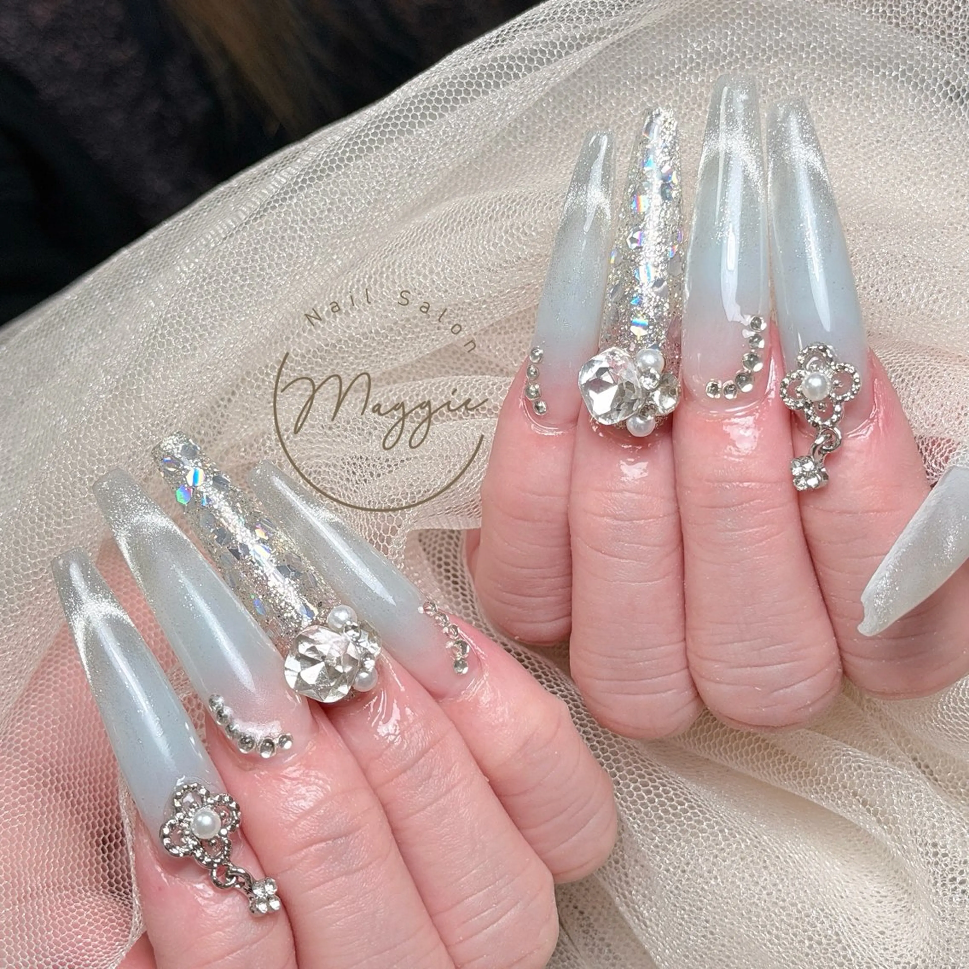 ネイル Maggie Nail🦩のネイルデザイン